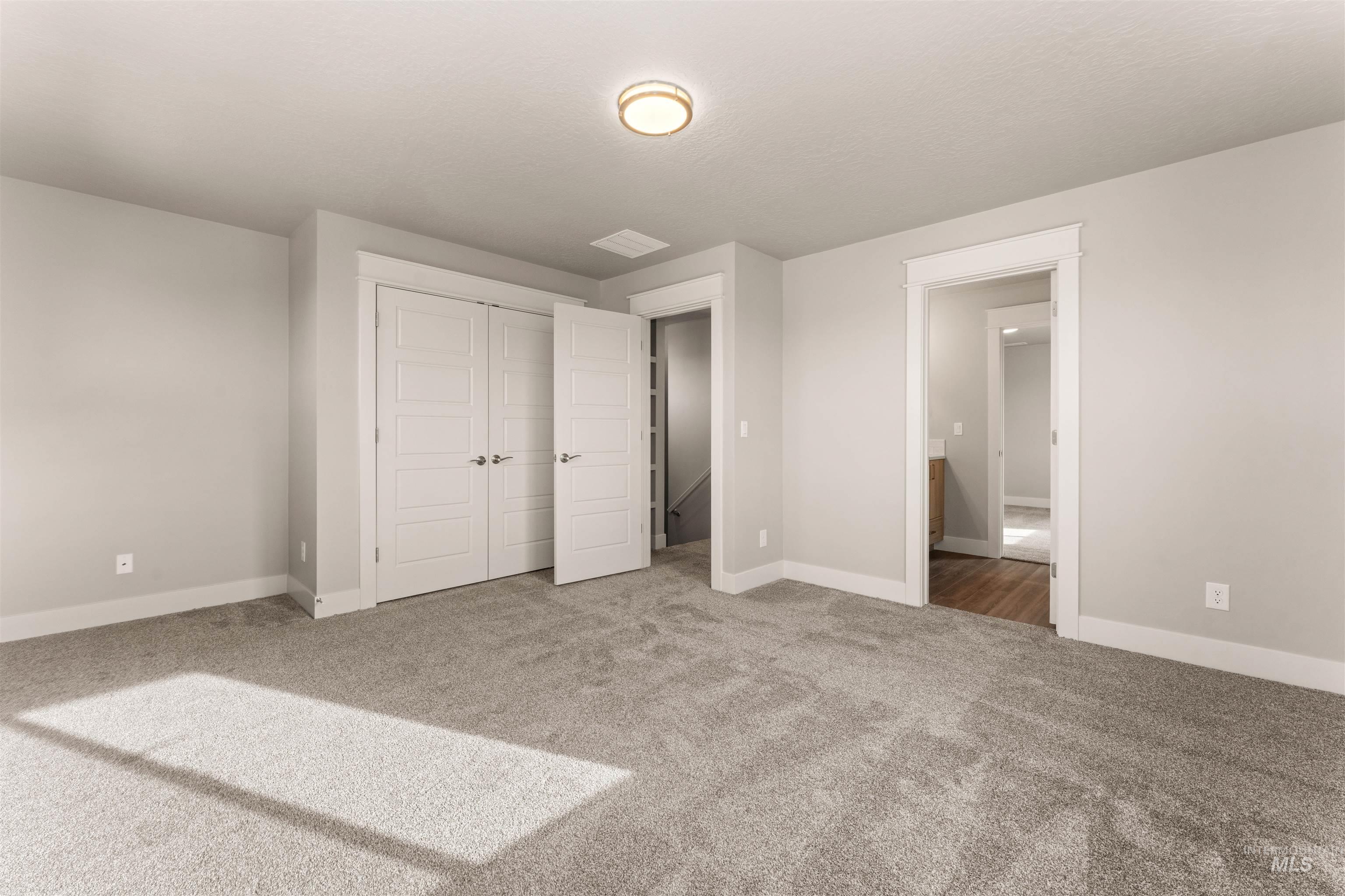 77 S Daybreak Ave, Nampa, Idaho 83687, 4 Bedrooms, 2.5 Bathrooms, Residential For Sale, Price $600,000,MLS 98973162