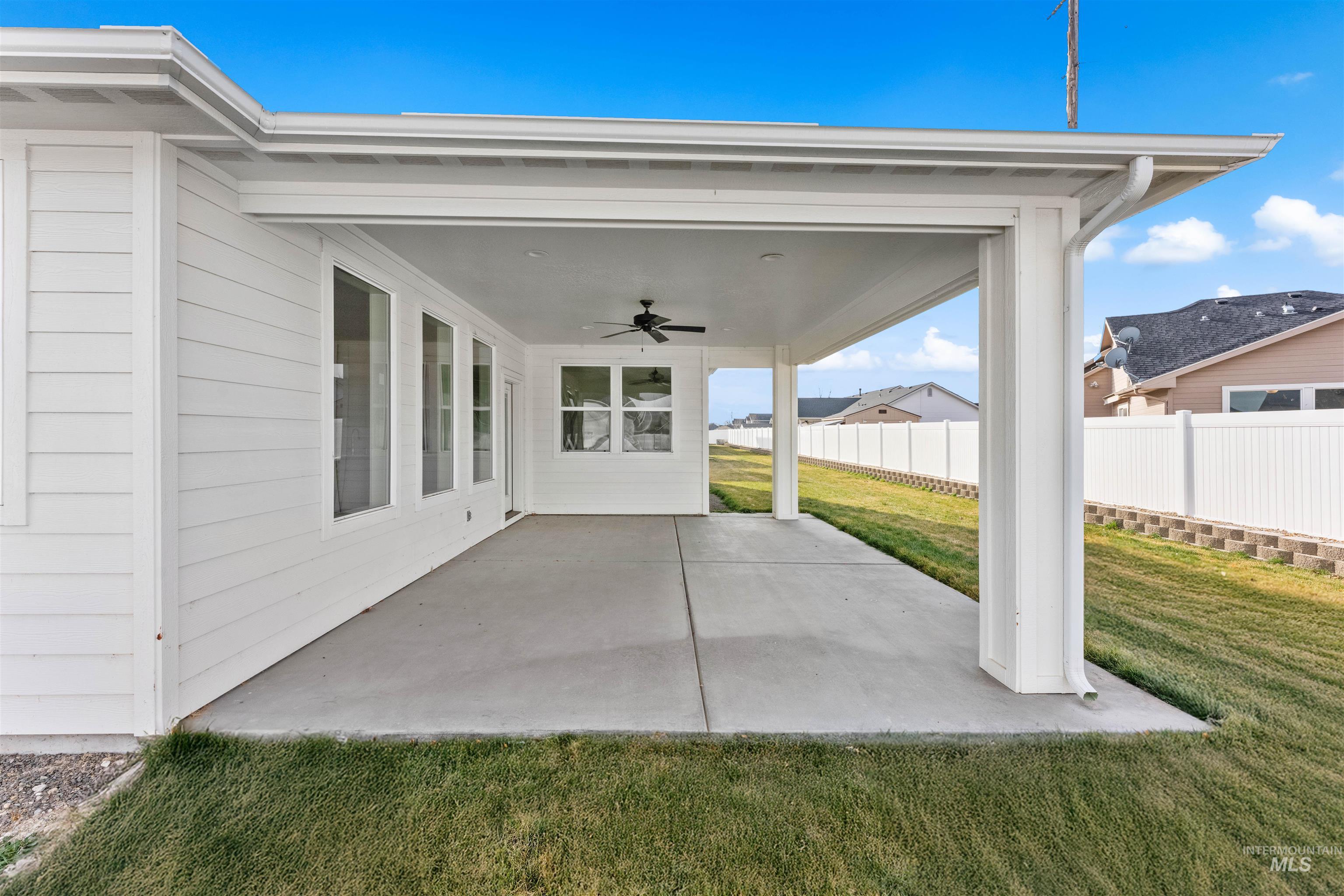 77 S Daybreak Ave, Nampa, Idaho 83687, 4 Bedrooms, 2.5 Bathrooms, Residential For Sale, Price $600,000,MLS 98973162