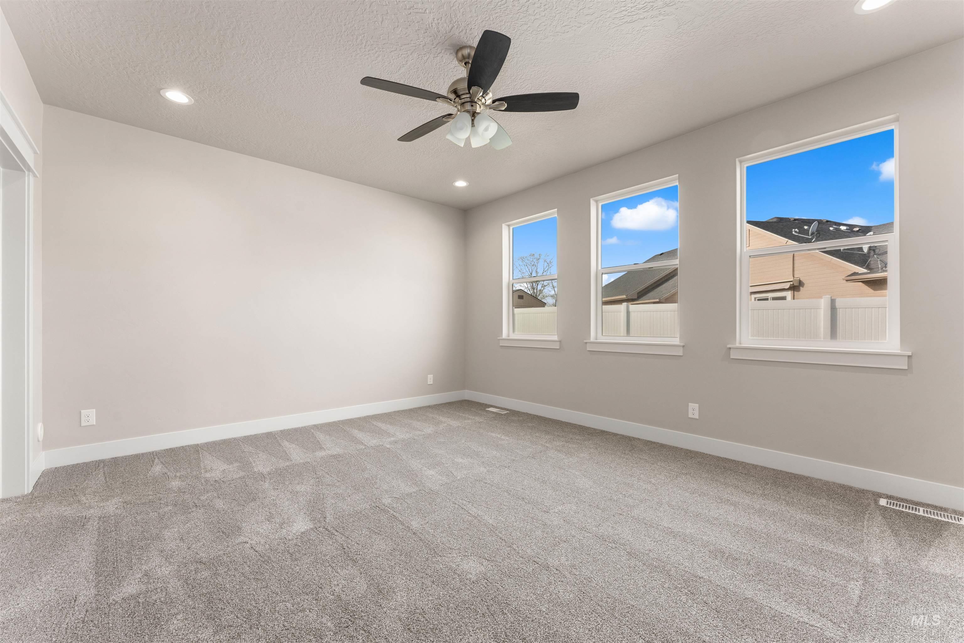 77 S Daybreak Ave, Nampa, Idaho 83687, 4 Bedrooms, 2.5 Bathrooms, Residential For Sale, Price $600,000,MLS 98973162