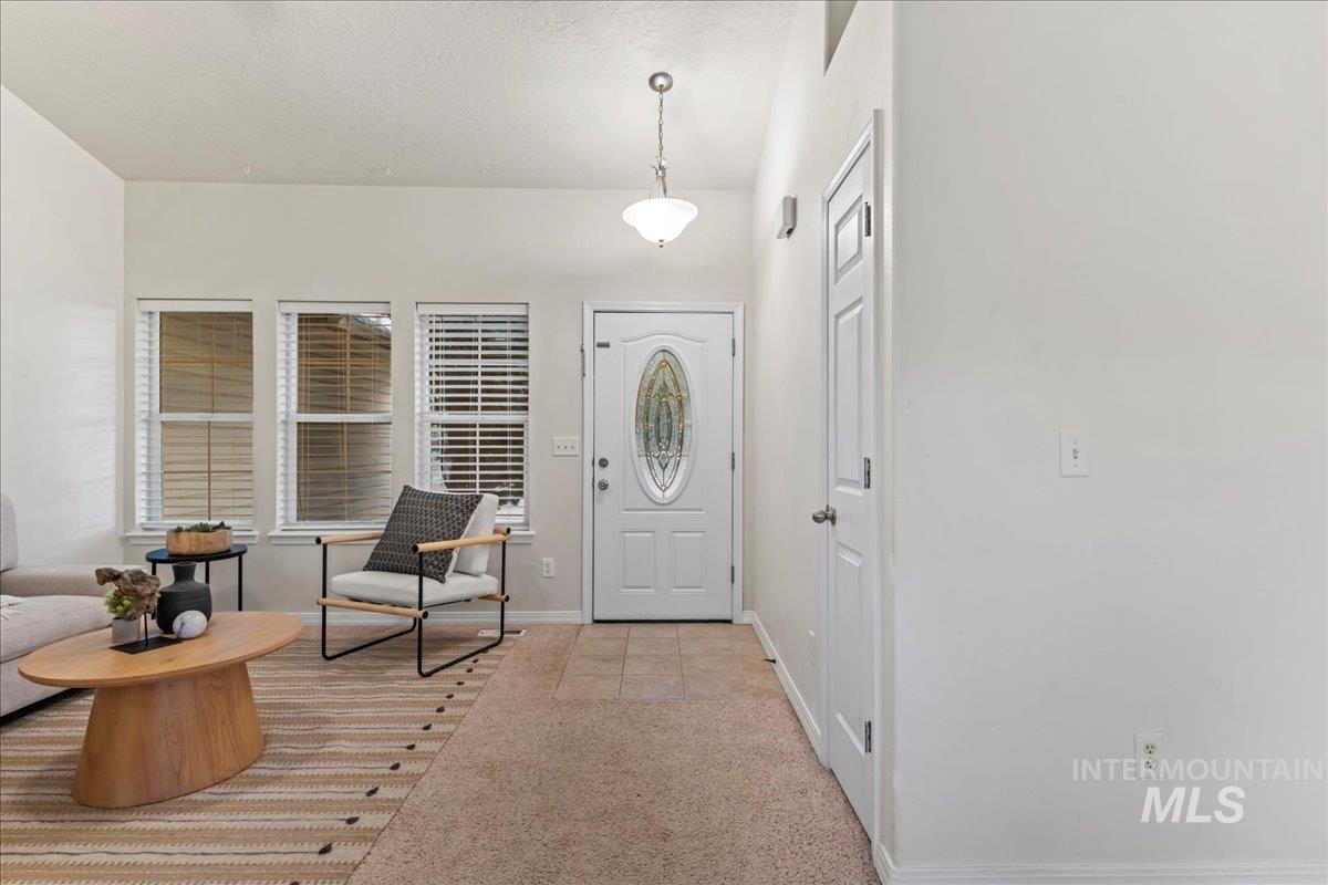 310 NW Foster Dr, Mountain Home, Idaho 83647-6421, 3 Bedrooms, 2 Bathrooms, Residential For Sale, Price $342,000,MLS 98973164