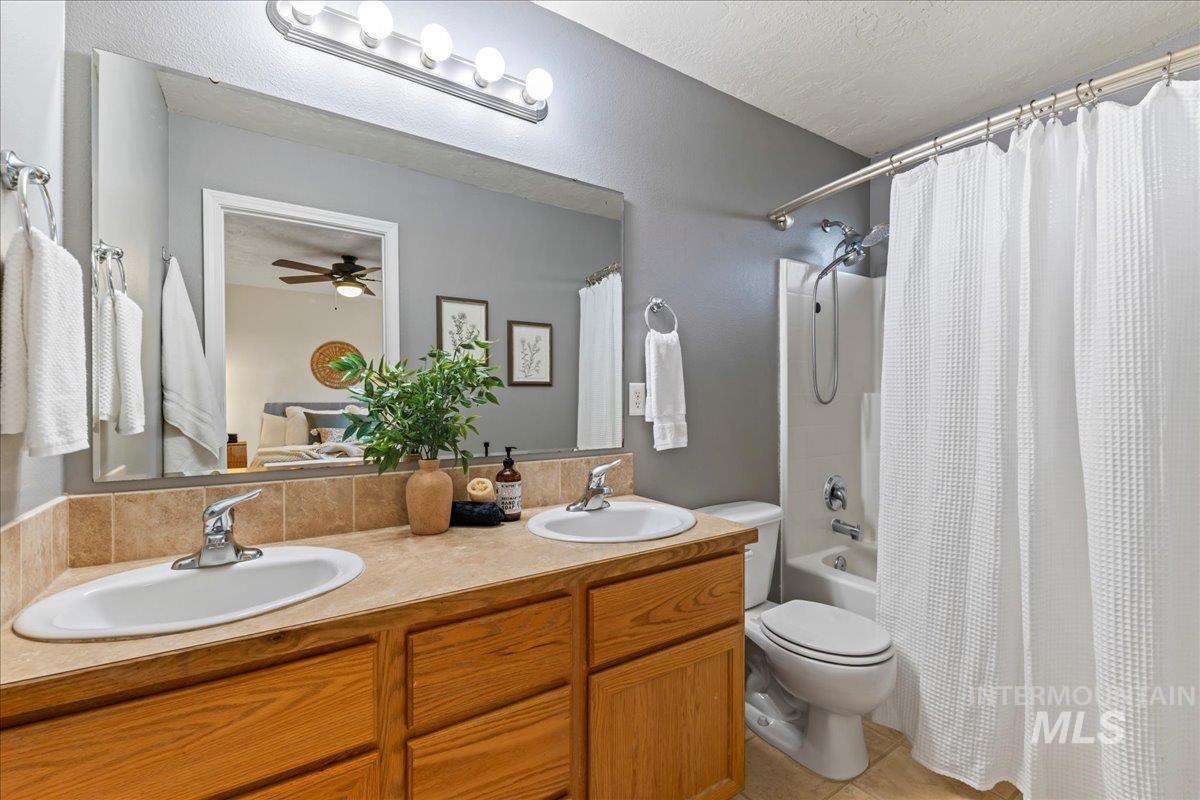 310 NW Foster Dr, Mountain Home, Idaho 83647-6421, 3 Bedrooms, 2 Bathrooms, Residential For Sale, Price $342,000,MLS 98973164