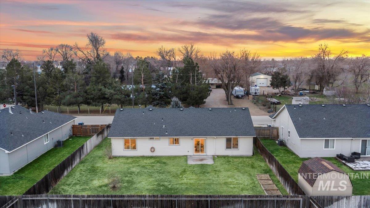 310 NW Foster Dr, Mountain Home, Idaho 83647-6421, 3 Bedrooms, 2 Bathrooms, Residential For Sale, Price $342,000,MLS 98973164