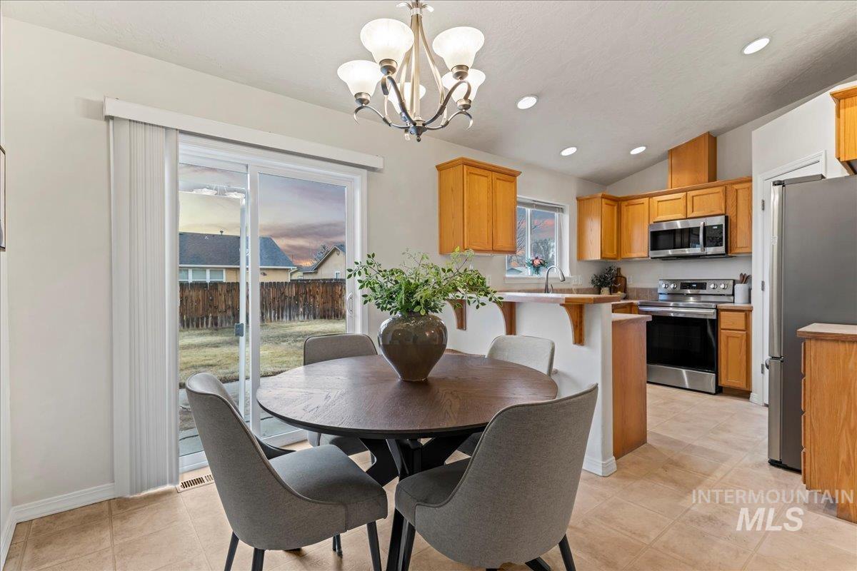 310 NW Foster Dr, Mountain Home, Idaho 83647-6421, 3 Bedrooms, 2 Bathrooms, Residential For Sale, Price $342,000,MLS 98973164