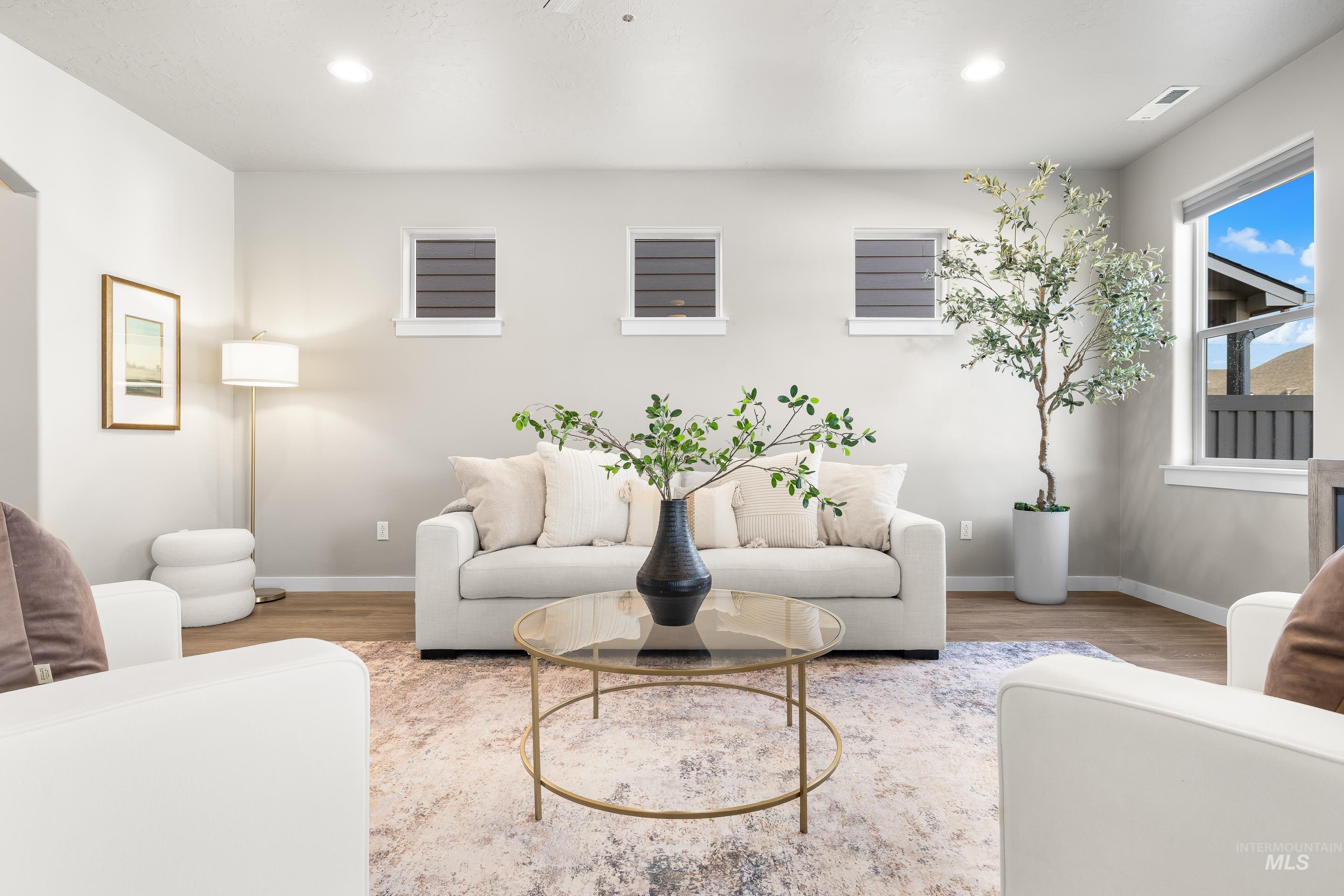 6810 S Silver Spur Way, Boise, Idaho 83709, 3 Bedrooms, 2.5 Bathrooms, Residential For Sale, Price $549,900,MLS 98973166