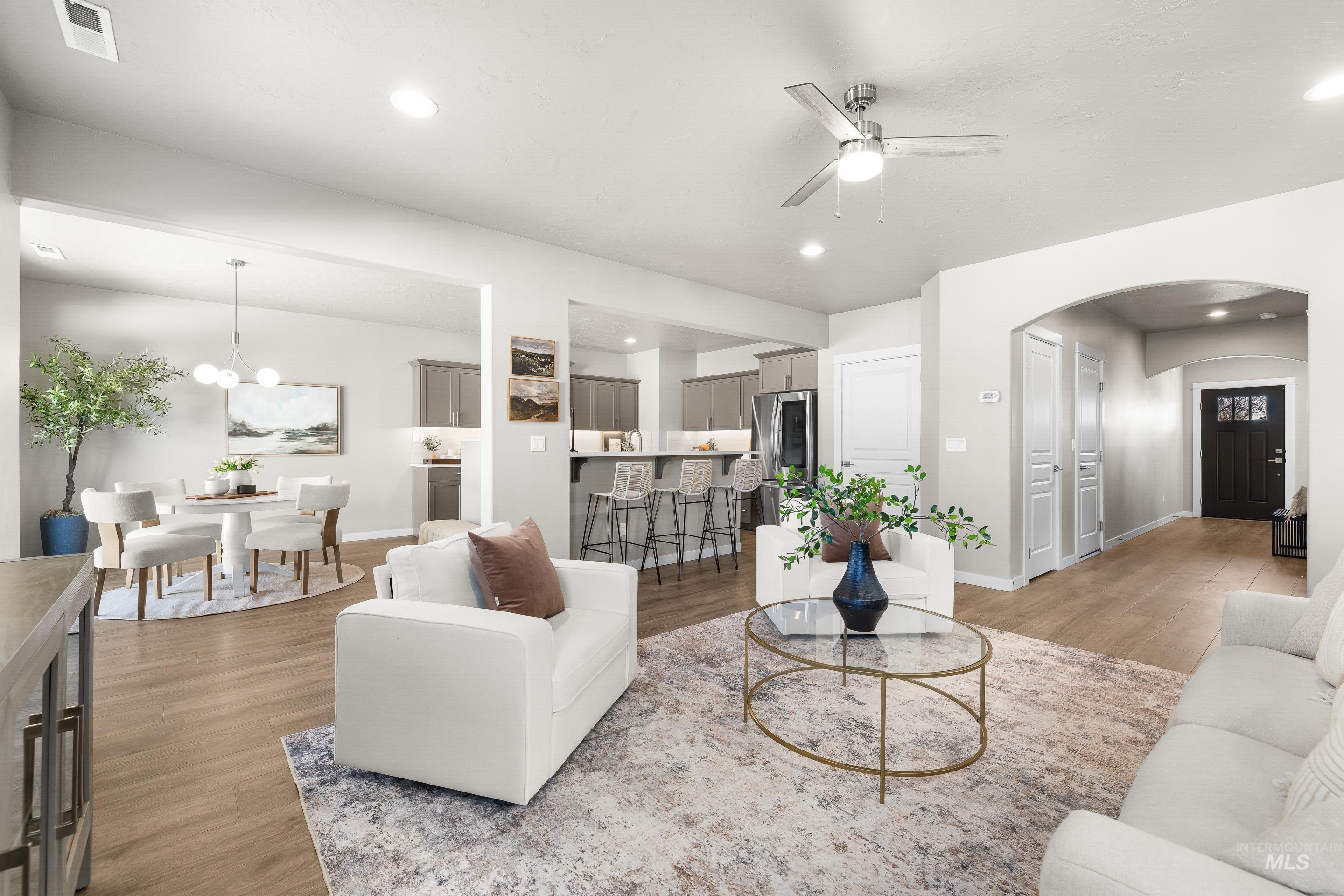 6810 S Silver Spur Way, Boise, Idaho 83709, 3 Bedrooms, 2.5 Bathrooms, Residential For Sale, Price $549,900,MLS 98973166