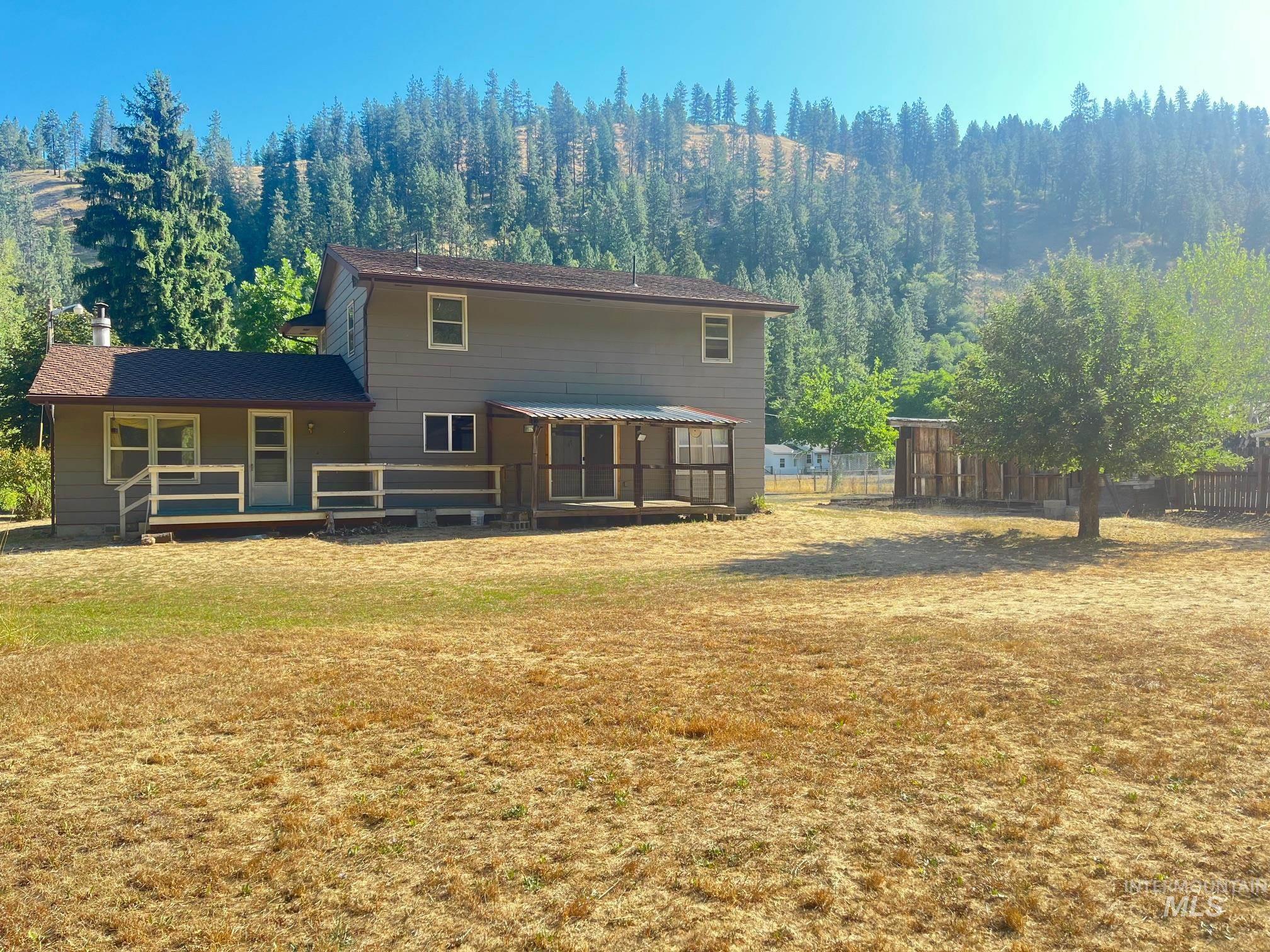 404 Harmony Heights Loop, Orofino, Idaho 83544, 3 Bedrooms, 2.5 Bathrooms, Residential For Sale, Price $329,900,MLS 98973167