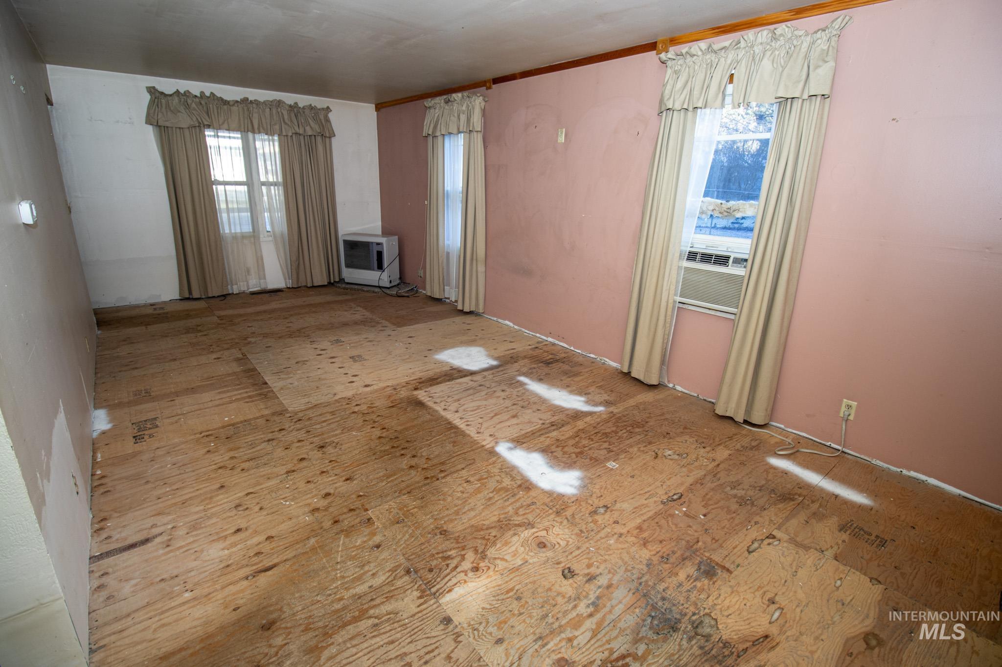 404 Harmony Heights Loop, Orofino, Idaho 83544, 3 Bedrooms, 2.5 Bathrooms, Residential For Sale, Price $329,900,MLS 98973167