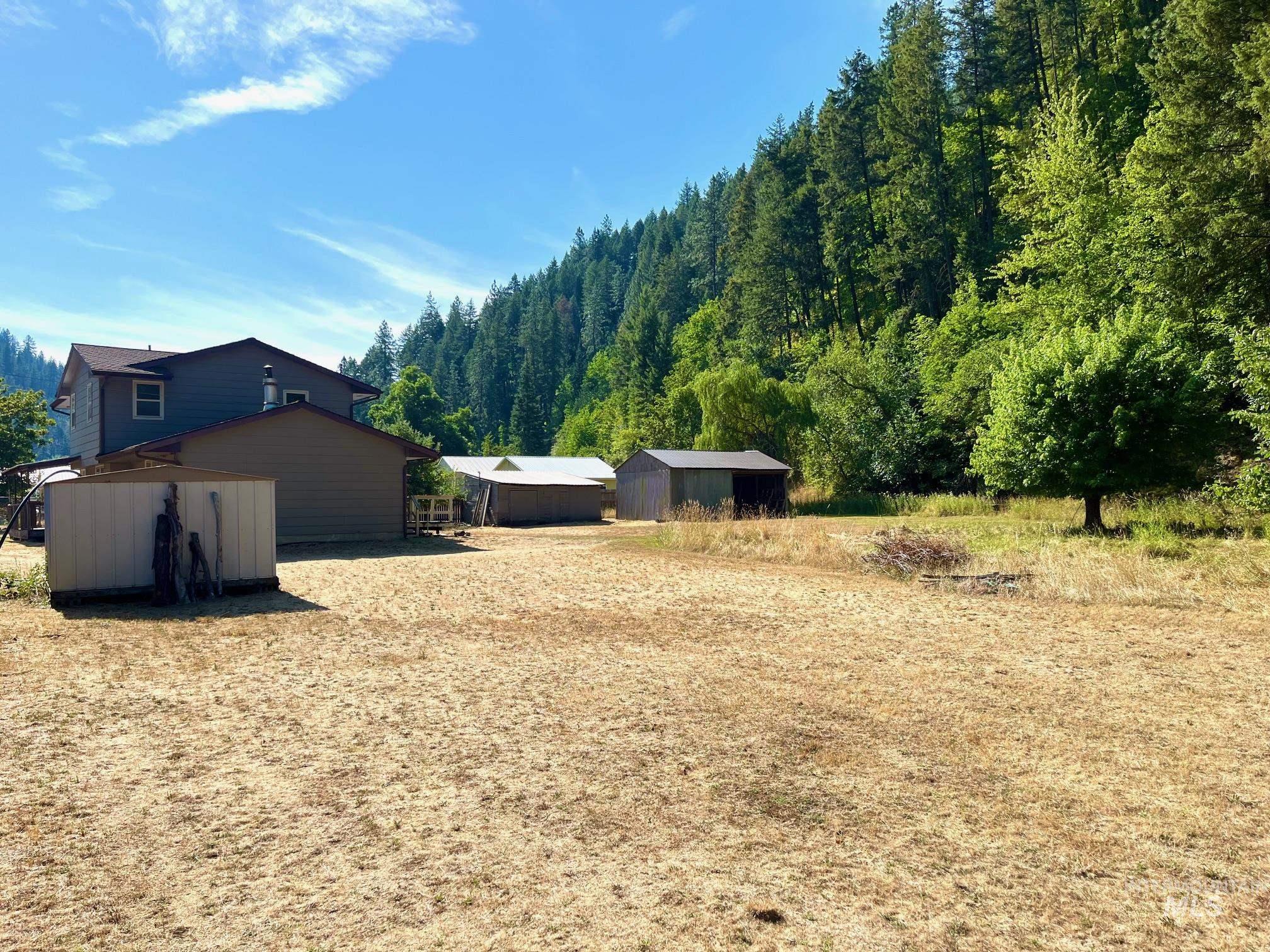 404 Harmony Heights Loop, Orofino, Idaho 83544, 3 Bedrooms, 2.5 Bathrooms, Residential For Sale, Price $329,900,MLS 98973167