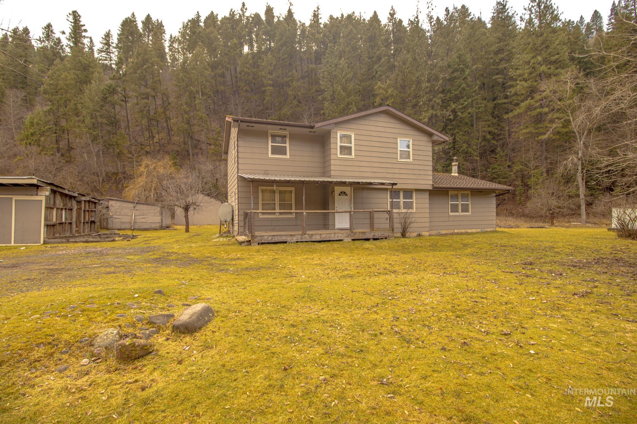 404 Harmony Heights Loop, Orofino, Idaho 83544, 3 Bedrooms, 2.5 Bathrooms, Residential For Sale, Price $329,900,MLS 98973167