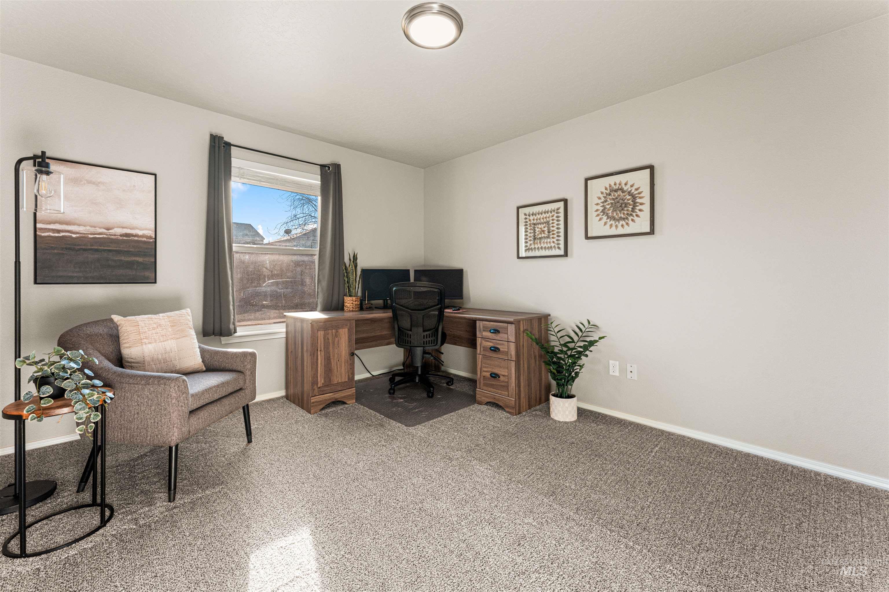 212 Forest Parkway, Caldwell, Idaho 83605, 3 Bedrooms, 2 Bathrooms, Residential For Sale, Price $365,000,MLS 98973168