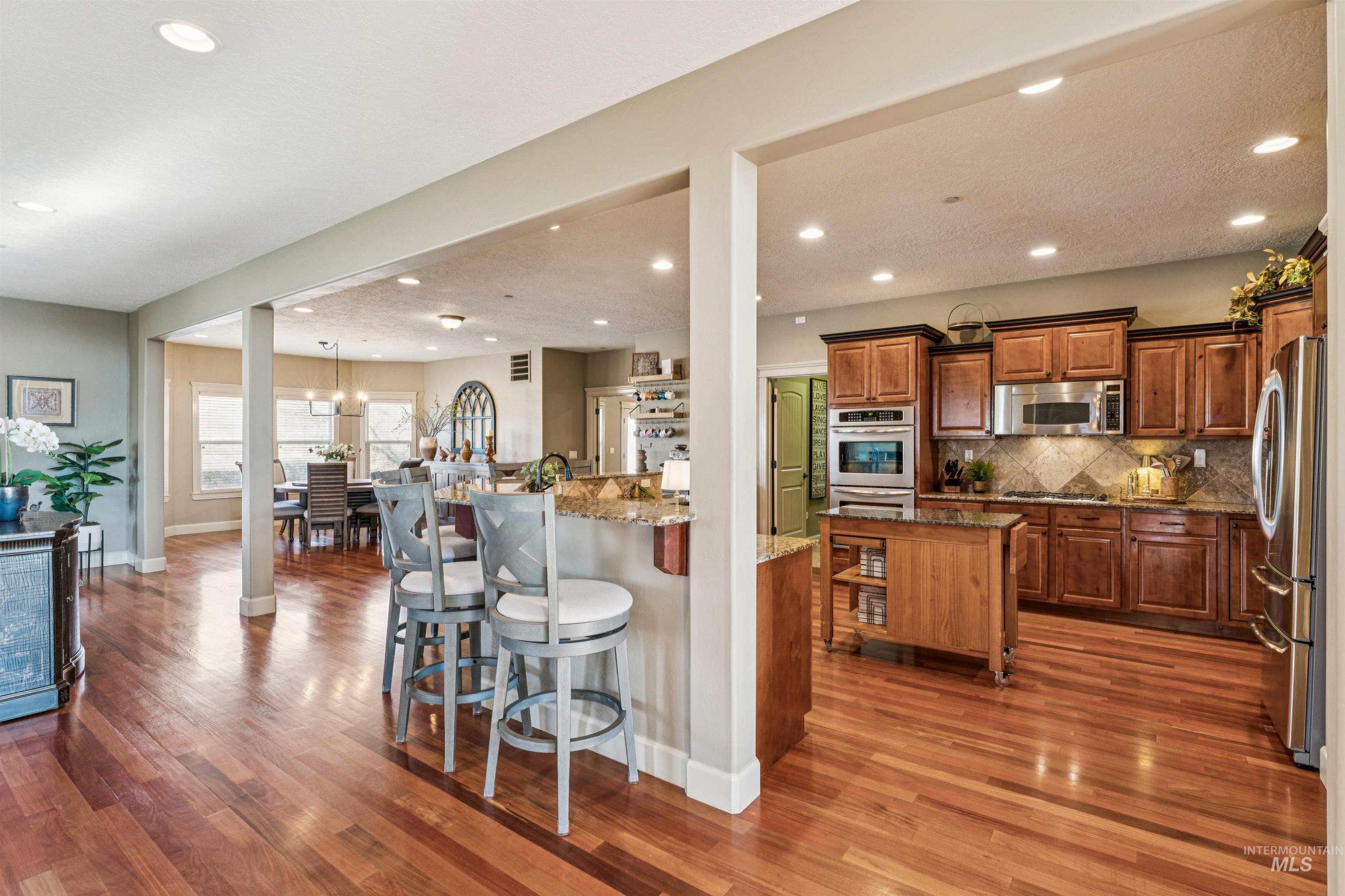 3964 W Quail Hill Court, Boise, Idaho 83703, 5 Bedrooms, 3 Bathrooms, Residential For Sale, Price $1,250,000,MLS 98973170