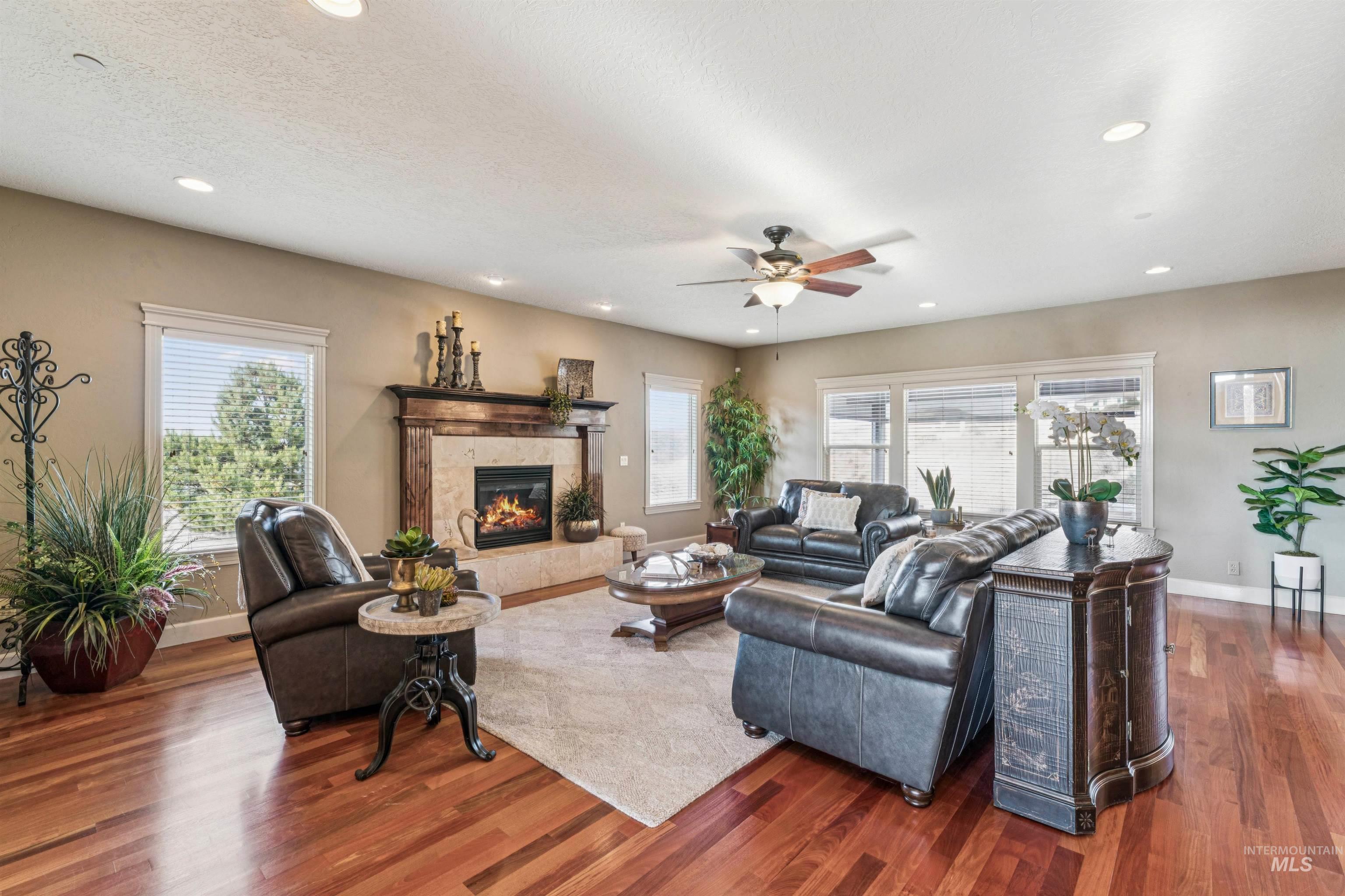 3964 W Quail Hill Court, Boise, Idaho 83703, 5 Bedrooms, 3 Bathrooms, Residential For Sale, Price $1,250,000,MLS 98973170