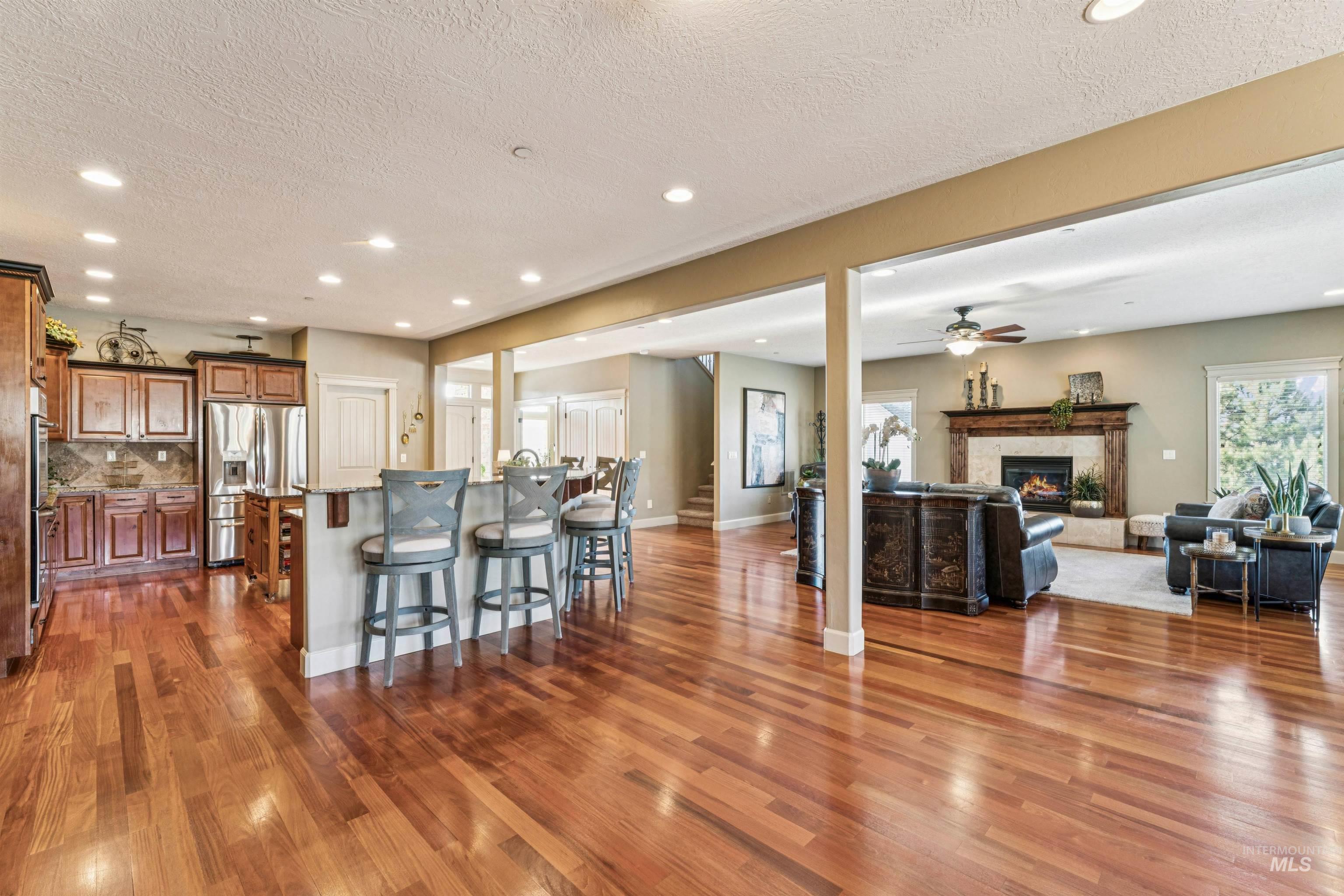 3964 W Quail Hill Court, Boise, Idaho 83703, 5 Bedrooms, 3 Bathrooms, Residential For Sale, Price $1,250,000,MLS 98973170