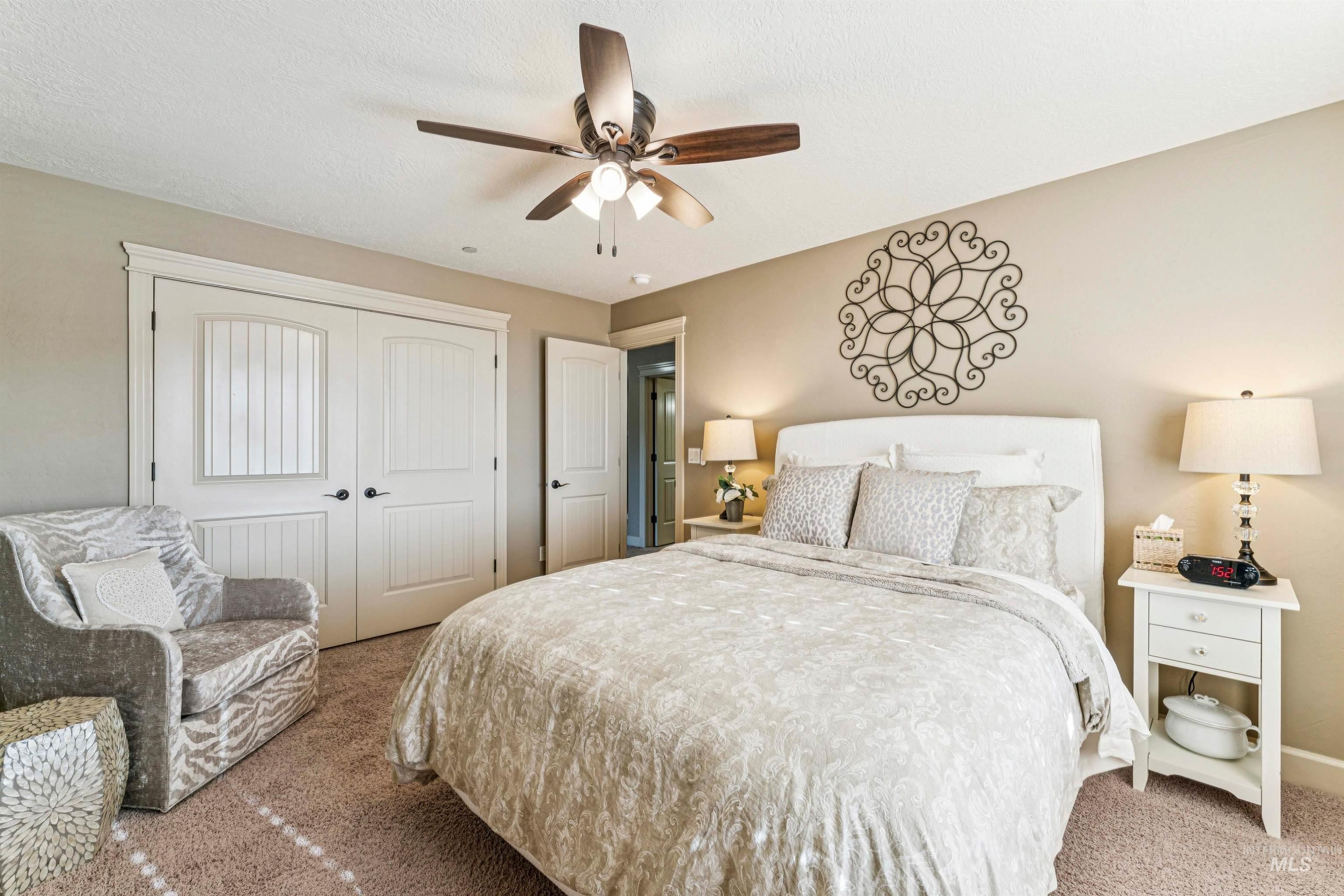 3964 W Quail Hill Court, Boise, Idaho 83703, 5 Bedrooms, 3 Bathrooms, Residential For Sale, Price $1,250,000,MLS 98973170