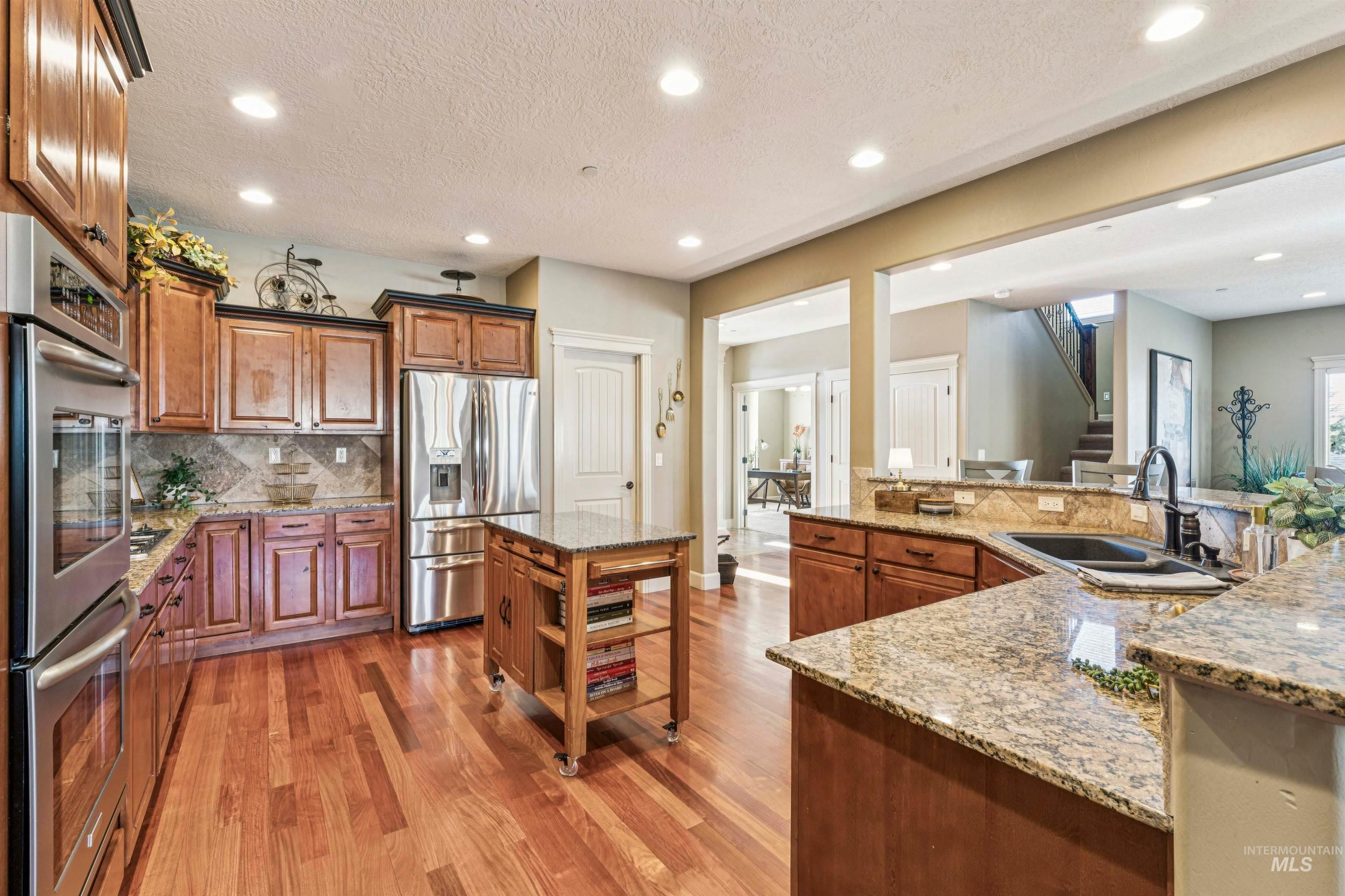 3964 W Quail Hill Court, Boise, Idaho 83703, 5 Bedrooms, 3 Bathrooms, Residential For Sale, Price $1,250,000,MLS 98973170