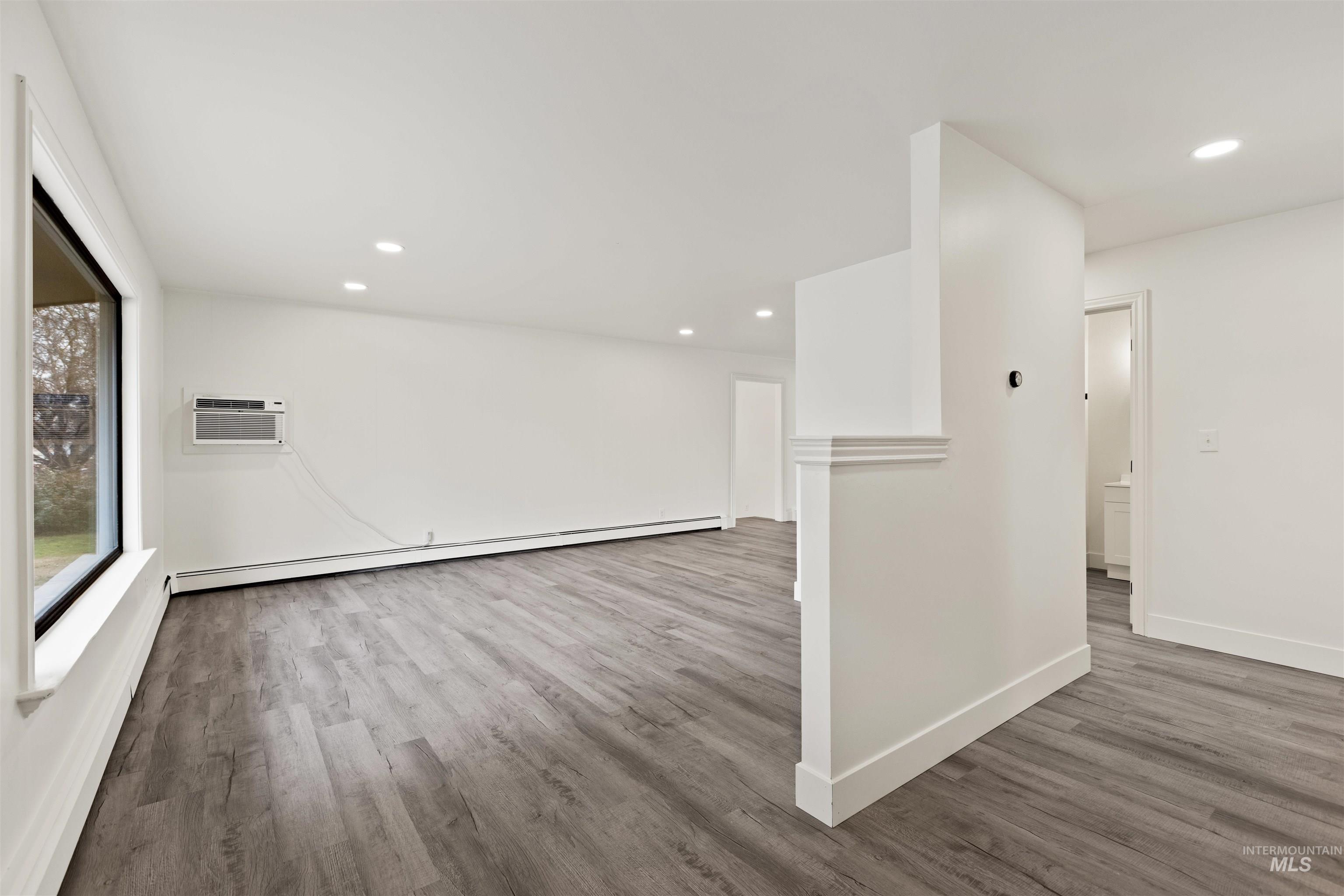 495 S 3rd East, Mountain Home, Idaho 83647, 3 Bedrooms, 1.5 Bathrooms, Residential Income For Sale, Price $575,000,MLS 98973172