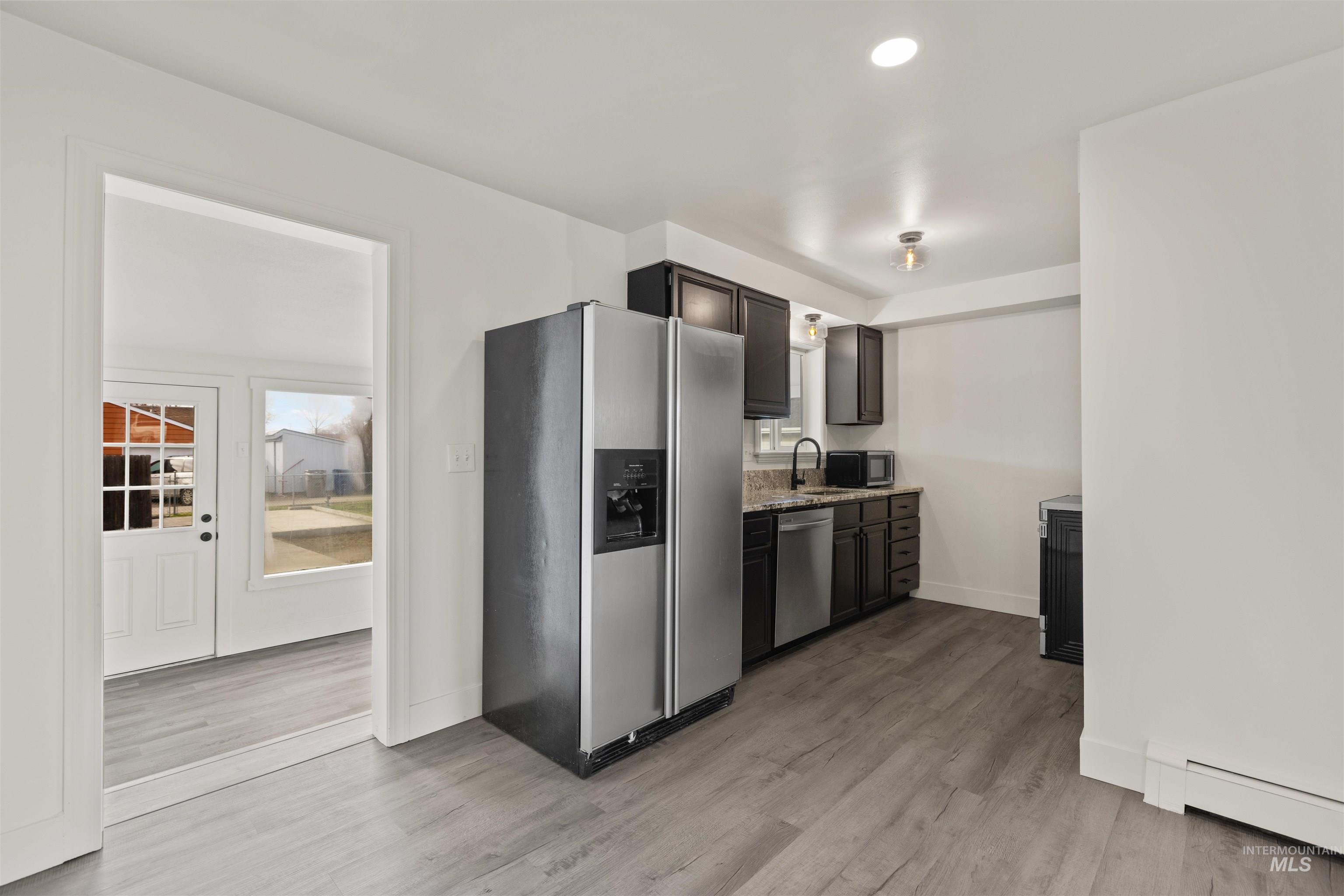 495 S 3rd East, Mountain Home, Idaho 83647, 3 Bedrooms, 1.5 Bathrooms, Residential Income For Sale, Price $575,000,MLS 98973172