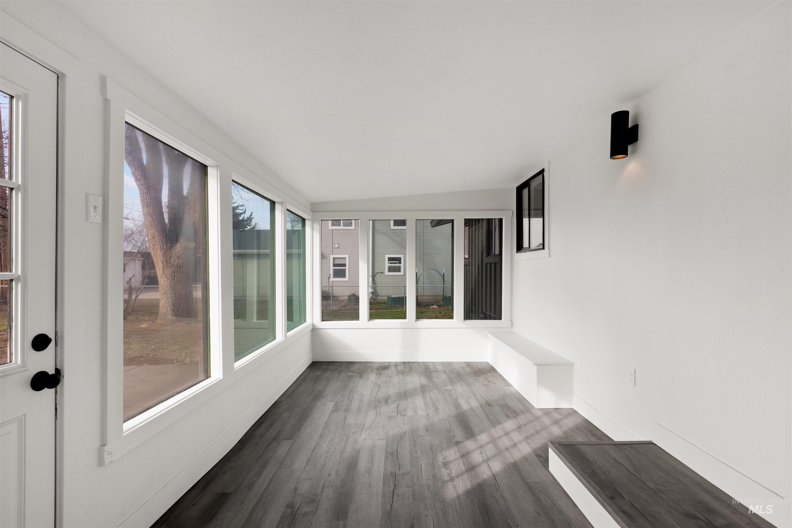 495 S 3rd East, Mountain Home, Idaho 83647, 3 Bedrooms, 1.5 Bathrooms, Residential Income For Sale, Price $575,000,MLS 98973172