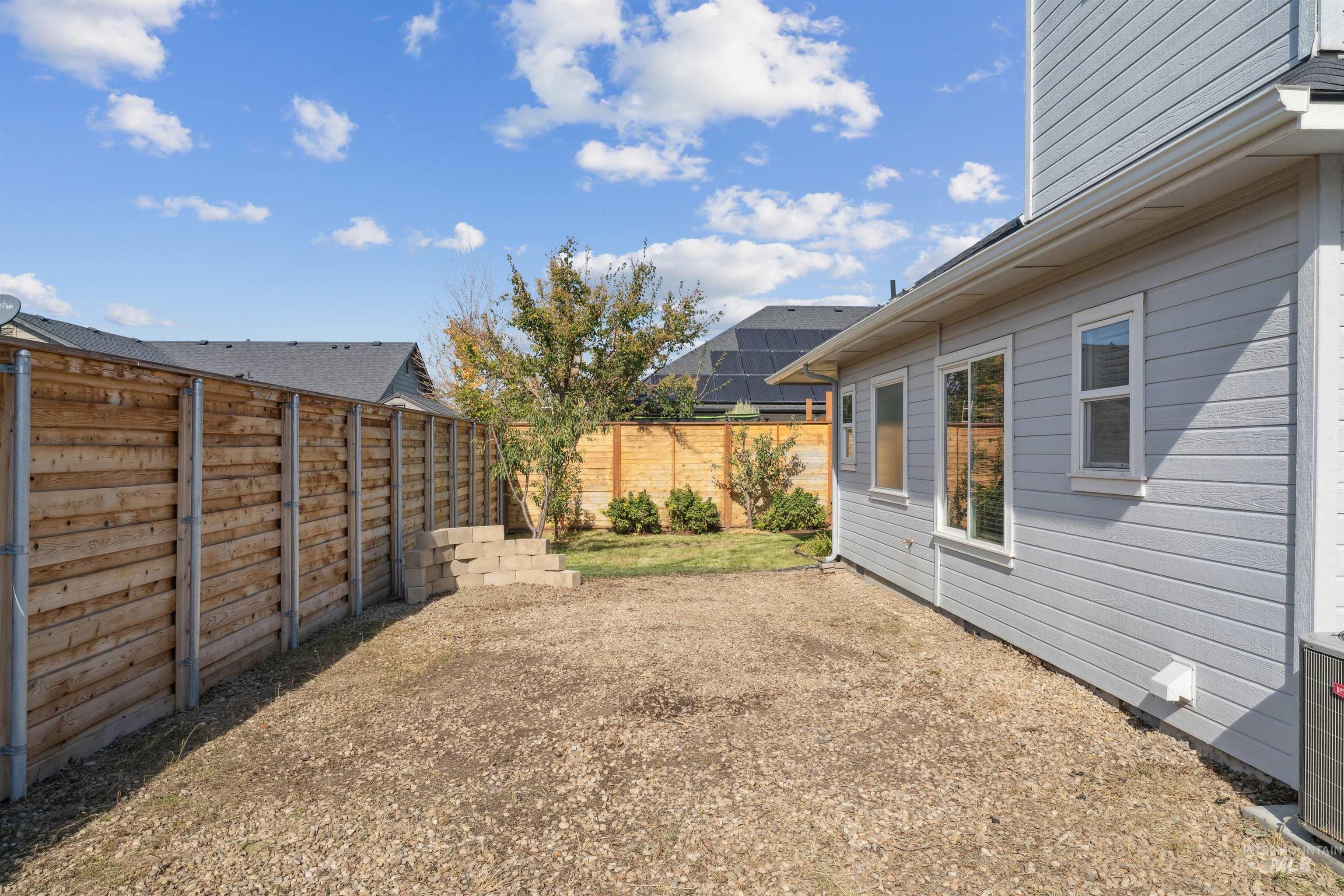 2605 Springcrest Street, Caldwell, Idaho 83607, 4 Bedrooms, 3 Bathrooms, Residential For Sale, Price $484,900,MLS 98973174