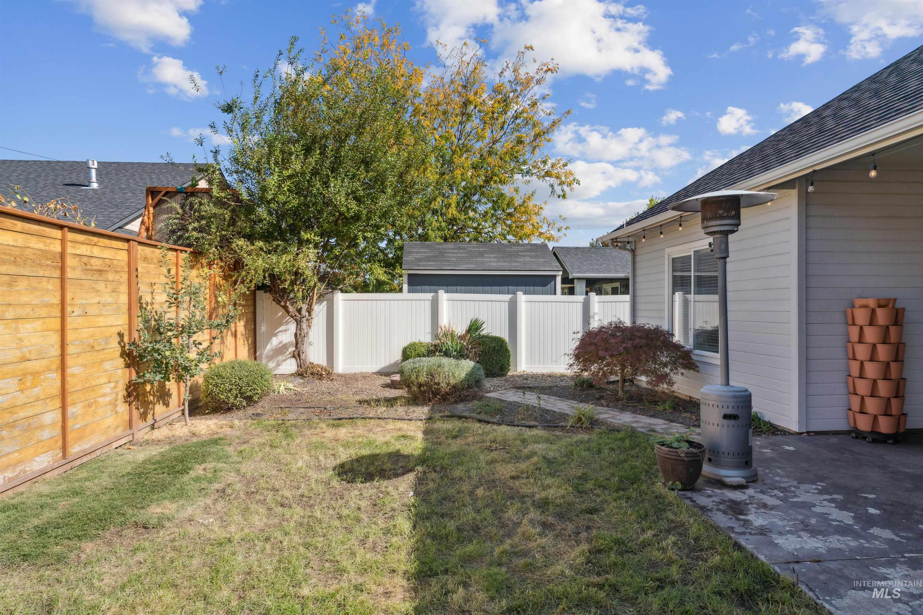 2605 Springcrest Street, Caldwell, Idaho 83607, 4 Bedrooms, 3 Bathrooms, Residential For Sale, Price $484,900,MLS 98973174