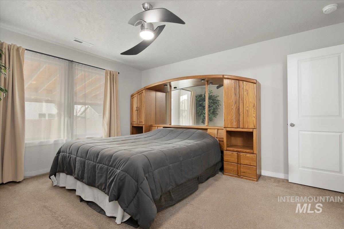 19361 kiowa, Caldwell, Idaho 83605, 4 Bedrooms, 2 Bathrooms, Residential For Sale, Price $439,999,MLS 98973175