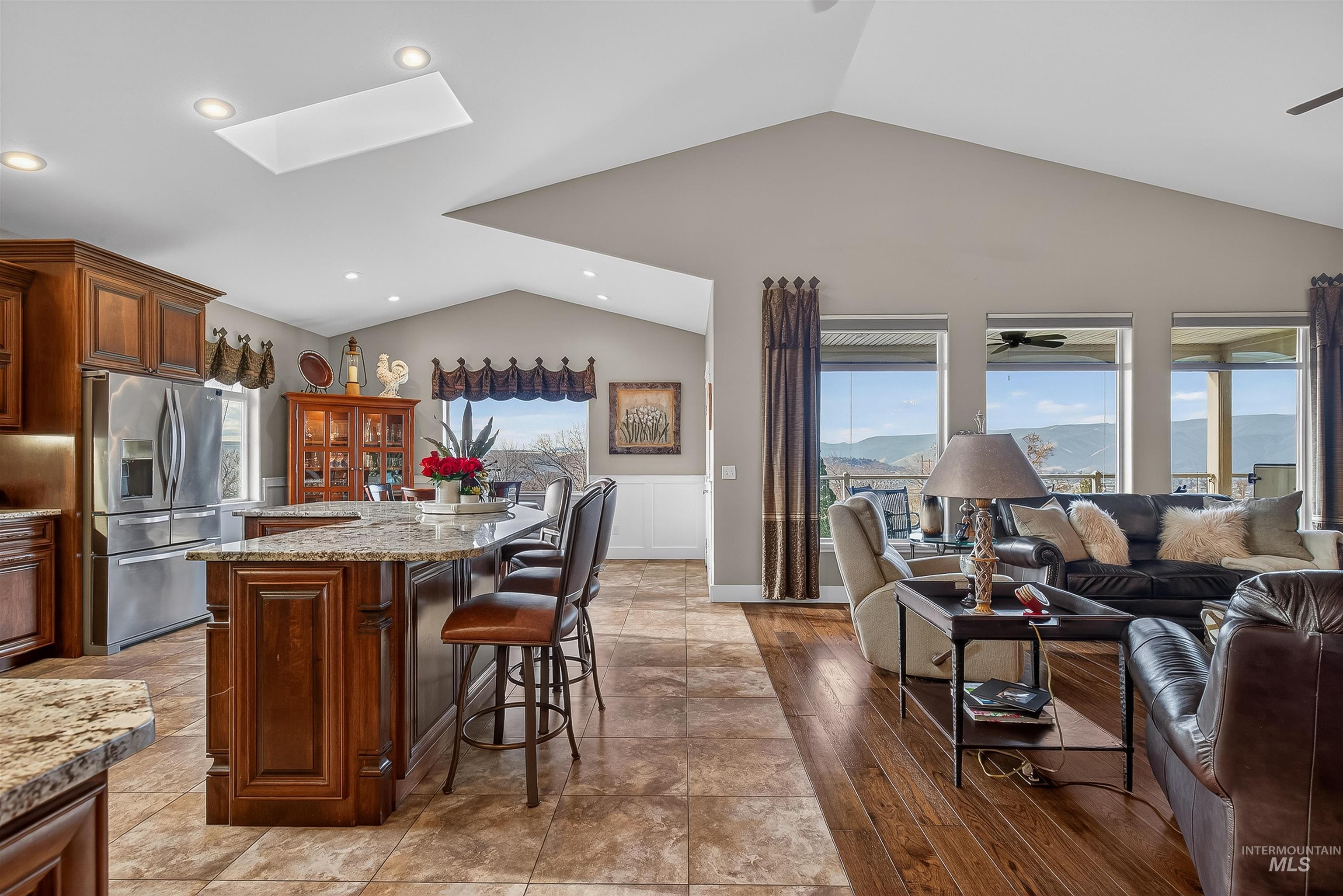 3978 Foothill Dr, Lewiston, Idaho 83501, 4 Bedrooms, 3 Bathrooms, Residential For Sale, Price $799,000,MLS 98973176