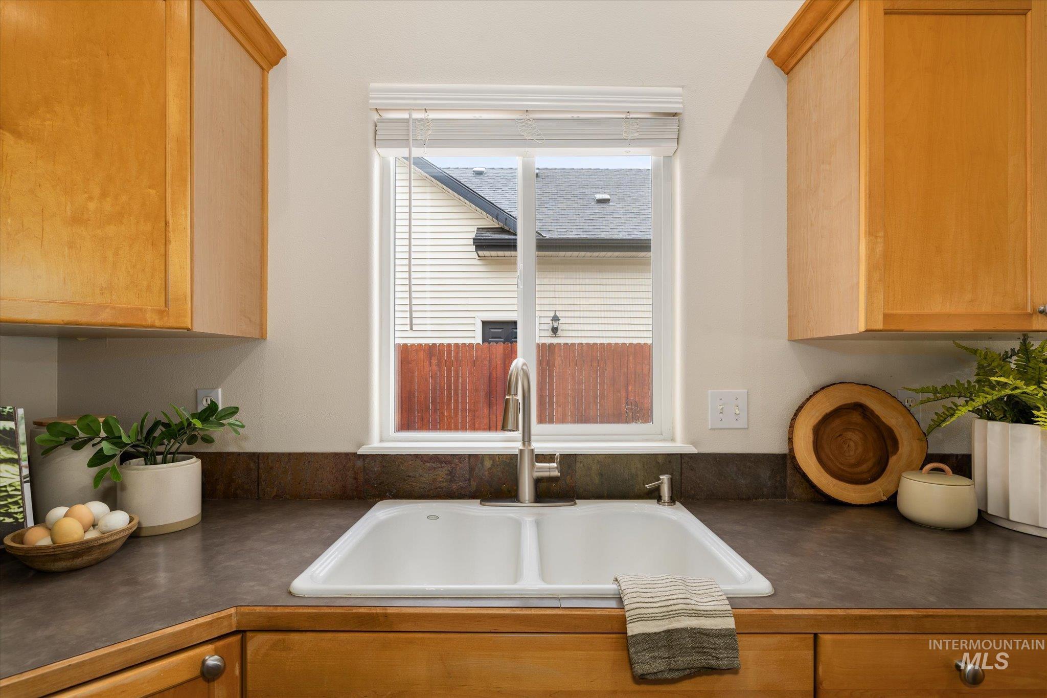 6248 W Cohiba Lane, Boise, Idaho 83703, 3 Bedrooms, 2 Bathrooms, Residential For Sale, Price $498,000,MLS 98973178