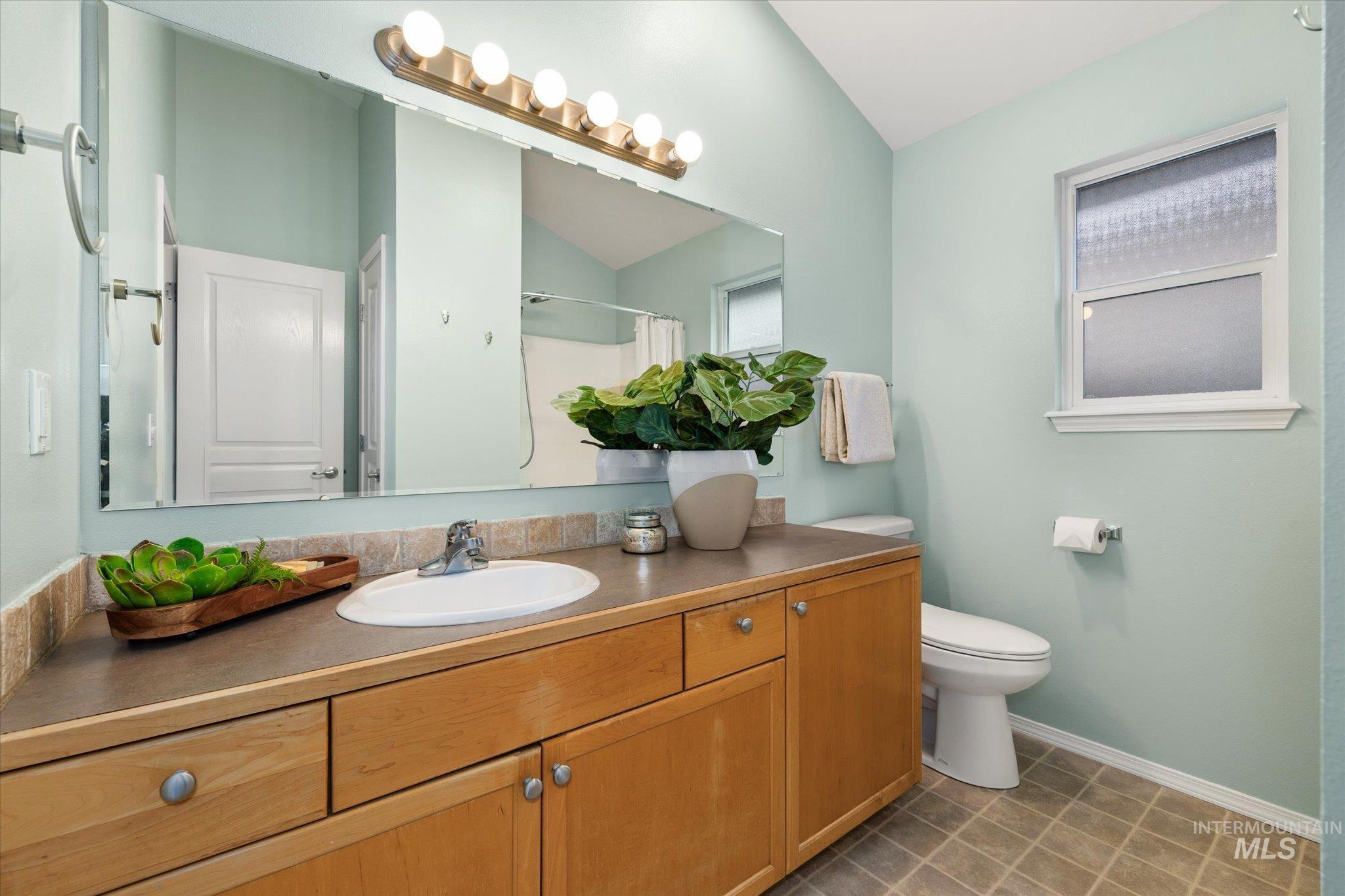 6248 W Cohiba Lane, Boise, Idaho 83703, 3 Bedrooms, 2 Bathrooms, Residential For Sale, Price $498,000,MLS 98973178