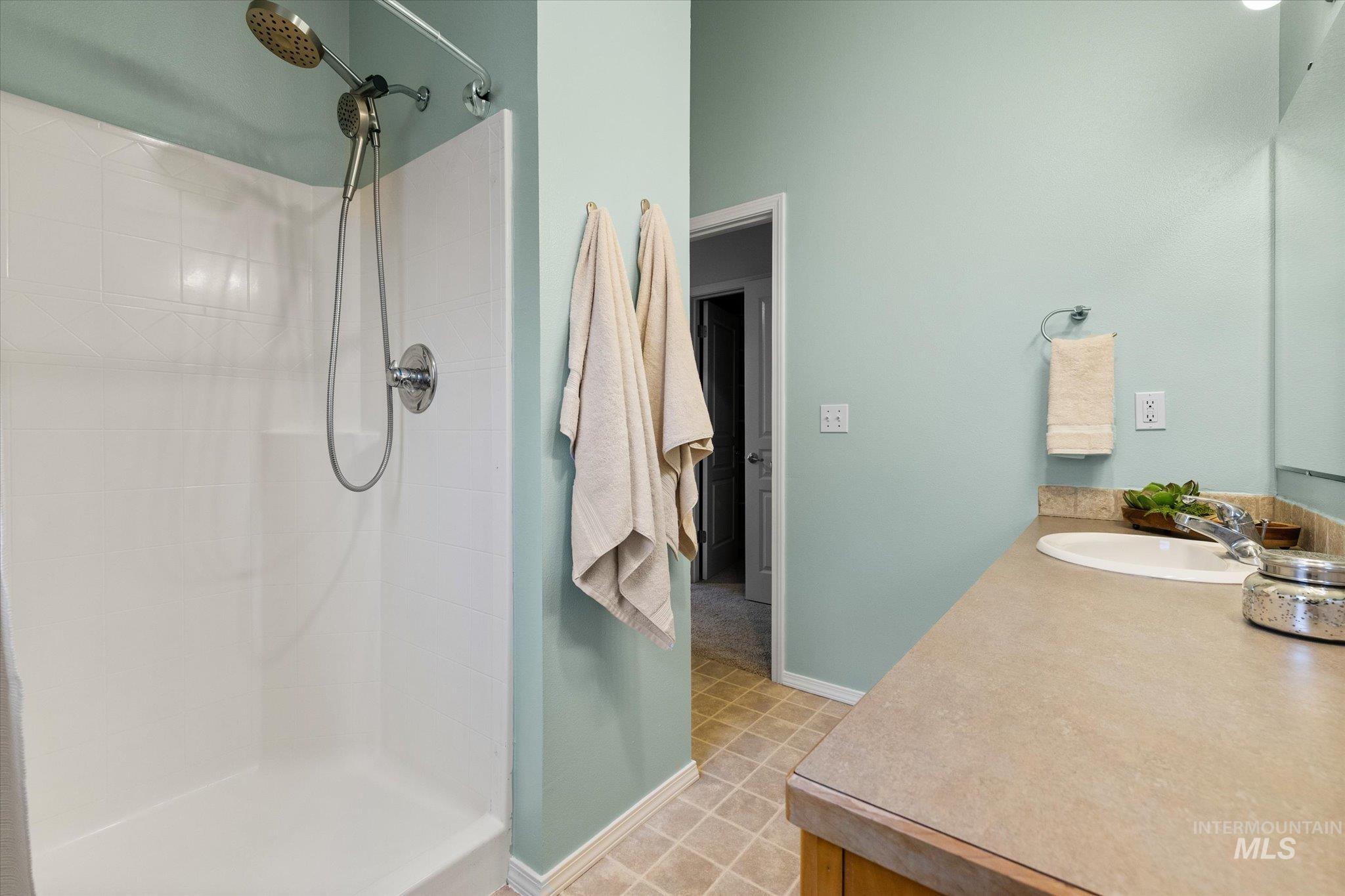 6248 W Cohiba Lane, Boise, Idaho 83703, 3 Bedrooms, 2 Bathrooms, Residential For Sale, Price $498,000,MLS 98973178