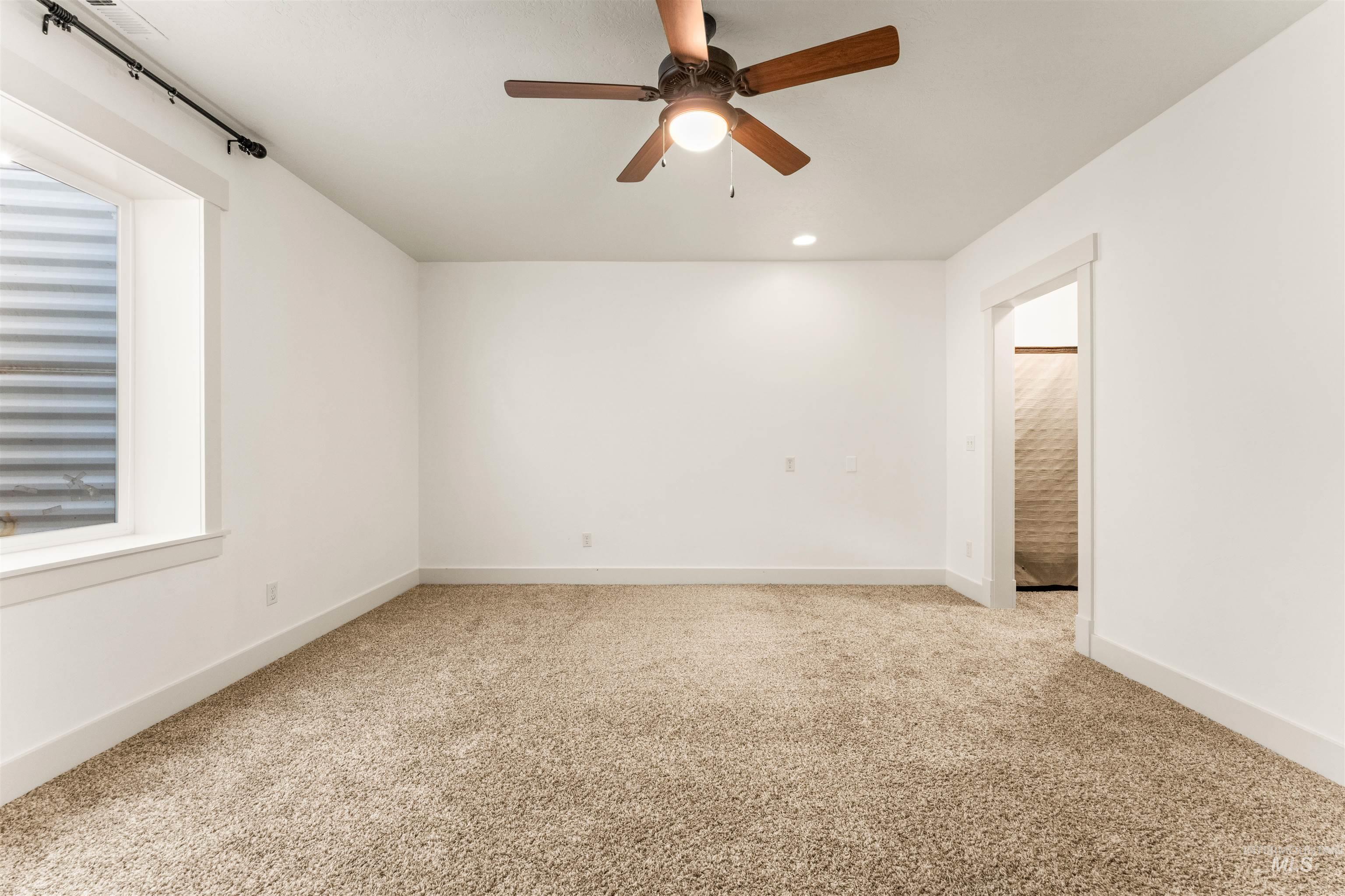 2021 W Sagwon Dr, Kuna, Idaho 83634, 5 Bedrooms, 3 Bathrooms, Residential For Sale, Price $874,900,MLS 98973180