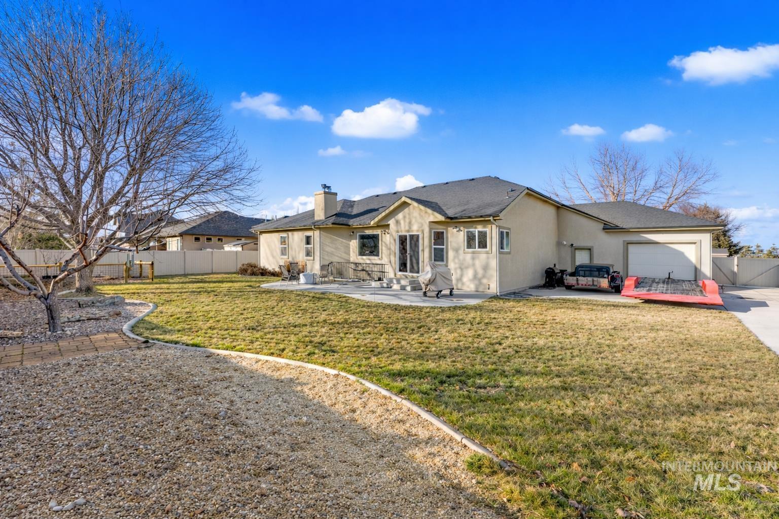 2021 W Sagwon Dr, Kuna, Idaho 83634, 5 Bedrooms, 3 Bathrooms, Residential For Sale, Price $874,900,MLS 98973180