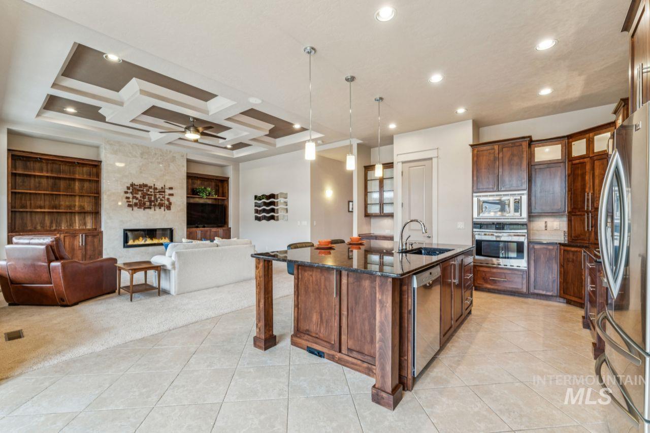 2254 E Trail Blazer Dr, Meridian, Idaho 83646, 3 Bedrooms, 2.5 Bathrooms, Residential For Sale, Price $675,000,MLS 98973182