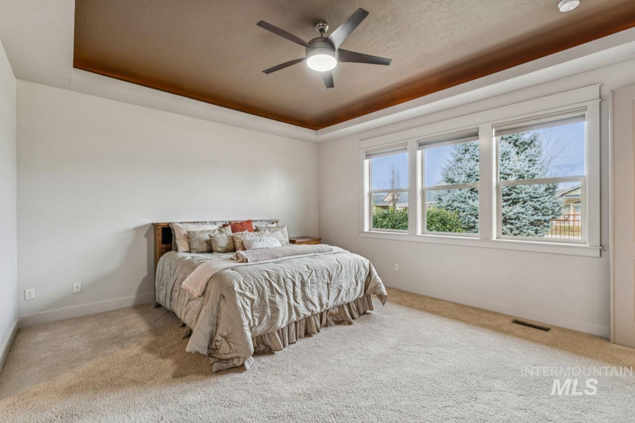 2254 E Trail Blazer Dr, Meridian, Idaho 83646, 3 Bedrooms, 2.5 Bathrooms, Residential For Sale, Price $675,000,MLS 98973182