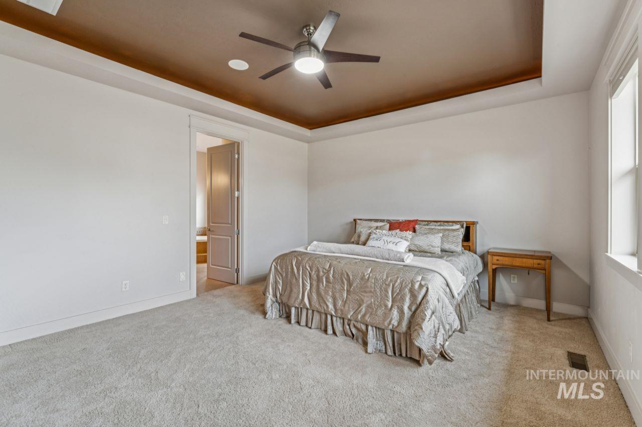 2254 E Trail Blazer Dr, Meridian, Idaho 83646, 3 Bedrooms, 2.5 Bathrooms, Residential For Sale, Price $675,000,MLS 98973182