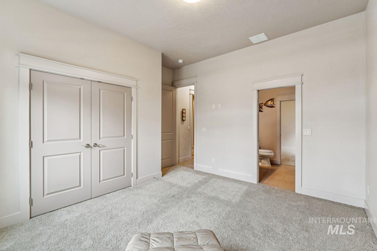 2254 E Trail Blazer Dr, Meridian, Idaho 83646, 3 Bedrooms, 2.5 Bathrooms, Residential For Sale, Price $675,000,MLS 98973182