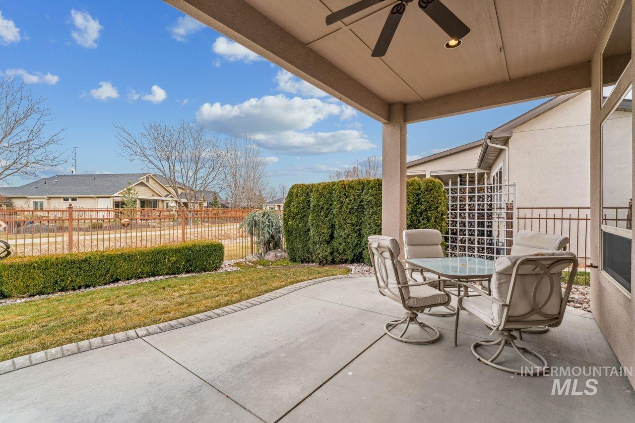 2254 E Trail Blazer Dr, Meridian, Idaho 83646, 3 Bedrooms, 2.5 Bathrooms, Residential For Sale, Price $675,000,MLS 98973182