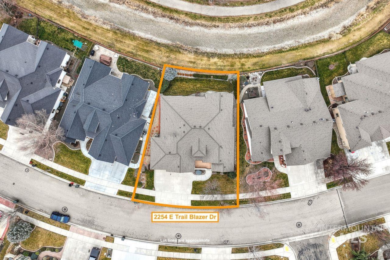 2254 E Trail Blazer Dr, Meridian, Idaho 83646, 3 Bedrooms, 2.5 Bathrooms, Residential For Sale, Price $675,000,MLS 98973182