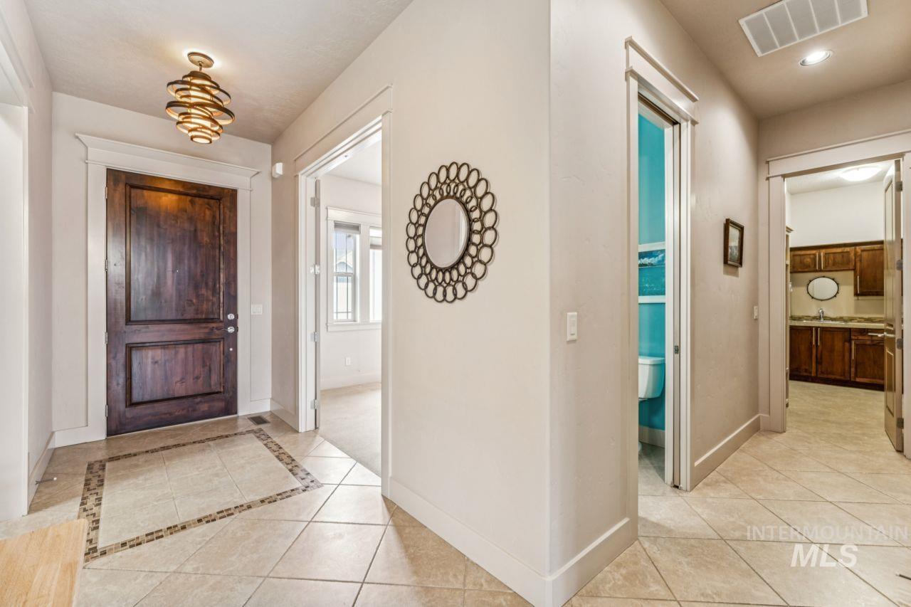 2254 E Trail Blazer Dr, Meridian, Idaho 83646, 3 Bedrooms, 2.5 Bathrooms, Residential For Sale, Price $675,000,MLS 98973182