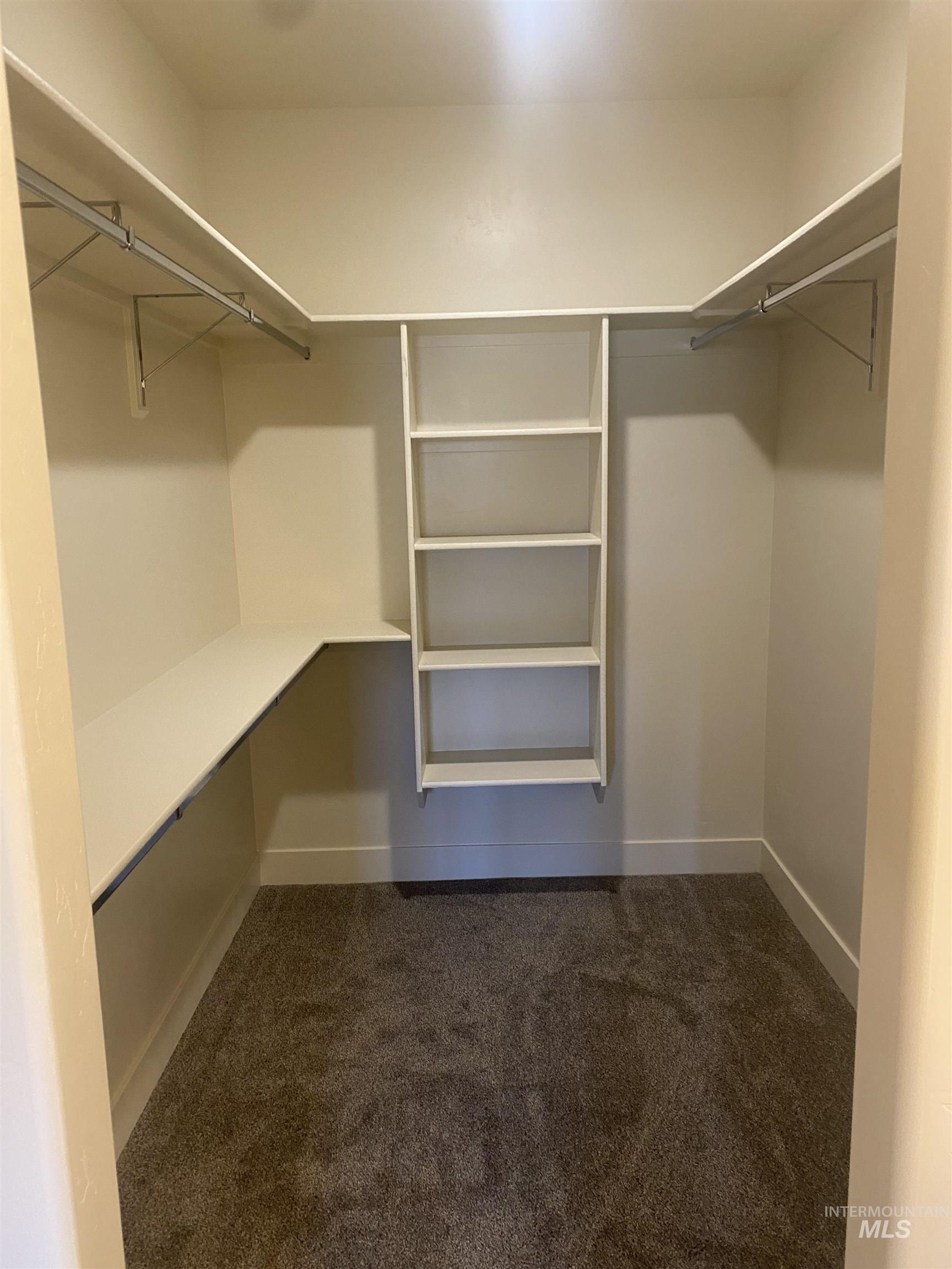 2480 E Hidden Creek Street, Nampa, Idaho 83687, 3 Bedrooms, 2 Bathrooms, Residential For Sale, Price $374,900,MLS 98973183