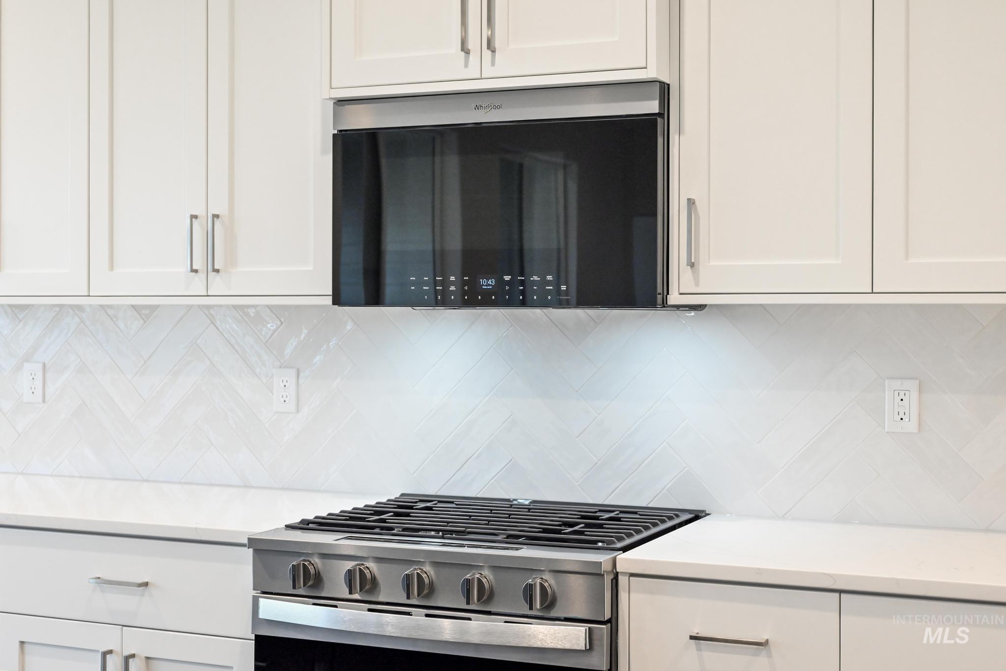 5923 W Snow Currant St, Meridian, Idaho 83646, 3 Bedrooms, 2 Bathrooms, Residential For Sale, Price $499,000,MLS 98973185