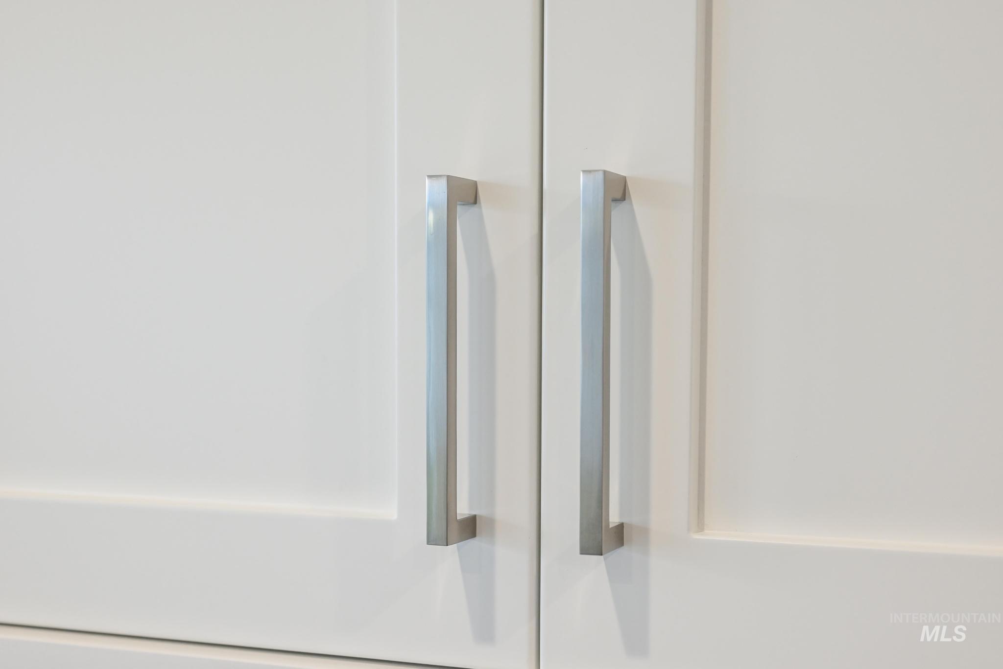 5923 W Snow Currant St, Meridian, Idaho 83646, 3 Bedrooms, 2 Bathrooms, Residential For Sale, Price $499,000,MLS 98973185