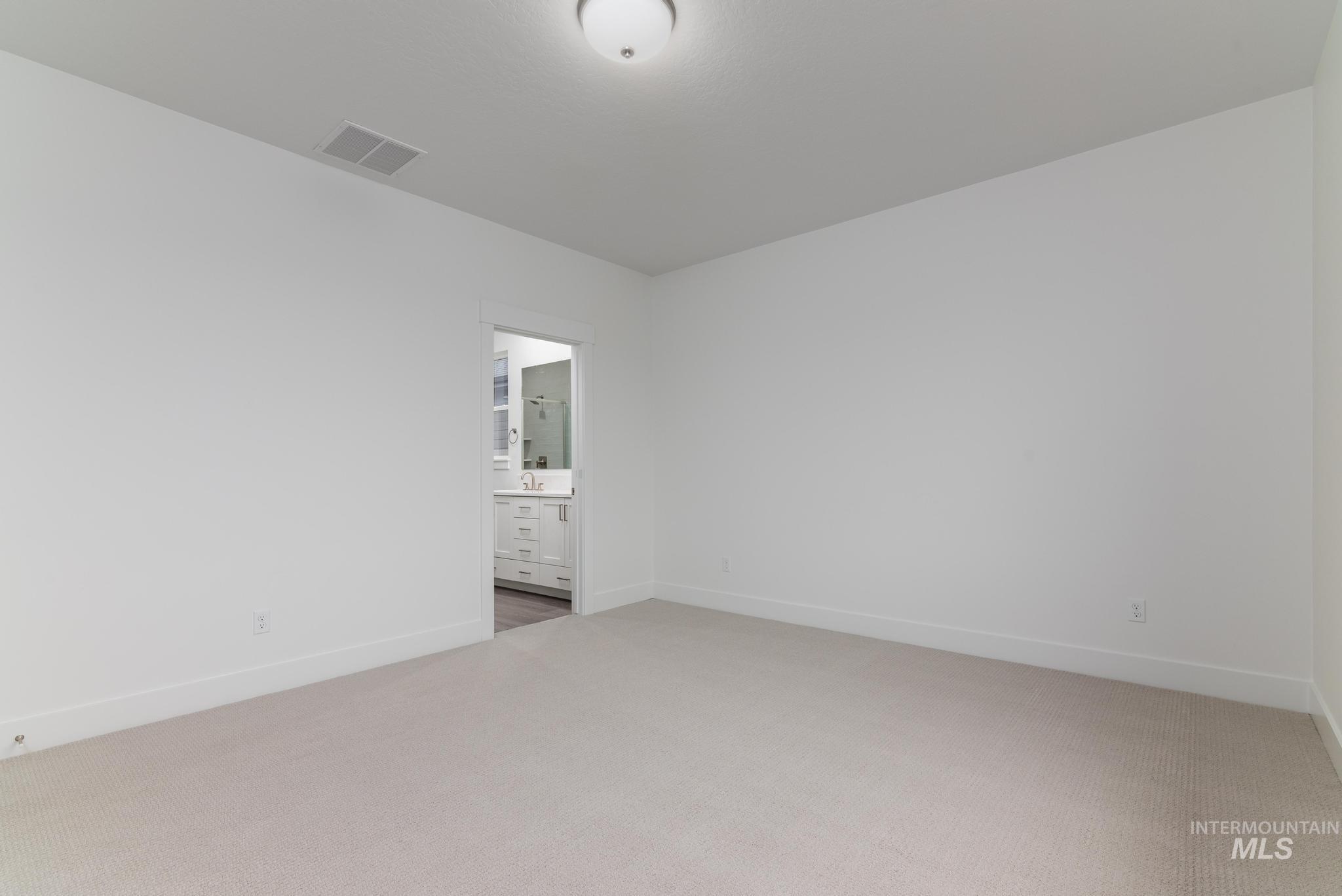 5923 W Snow Currant St, Meridian, Idaho 83646, 3 Bedrooms, 2 Bathrooms, Residential For Sale, Price $499,000,MLS 98973185