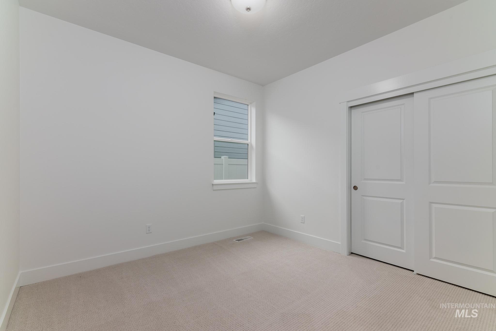 5923 W Snow Currant St, Meridian, Idaho 83646, 3 Bedrooms, 2 Bathrooms, Residential For Sale, Price $499,000,MLS 98973185