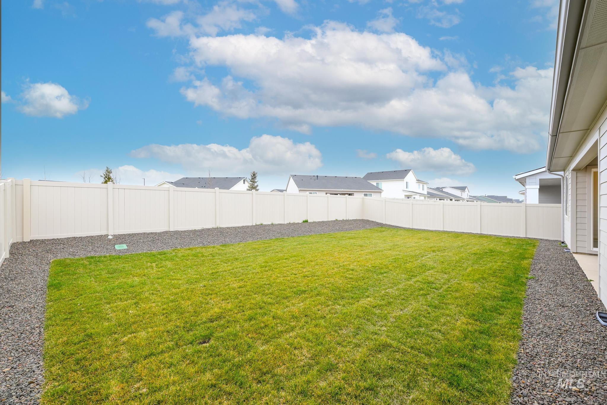 5923 W Snow Currant St, Meridian, Idaho 83646, 3 Bedrooms, 2 Bathrooms, Residential For Sale, Price $499,000,MLS 98973185