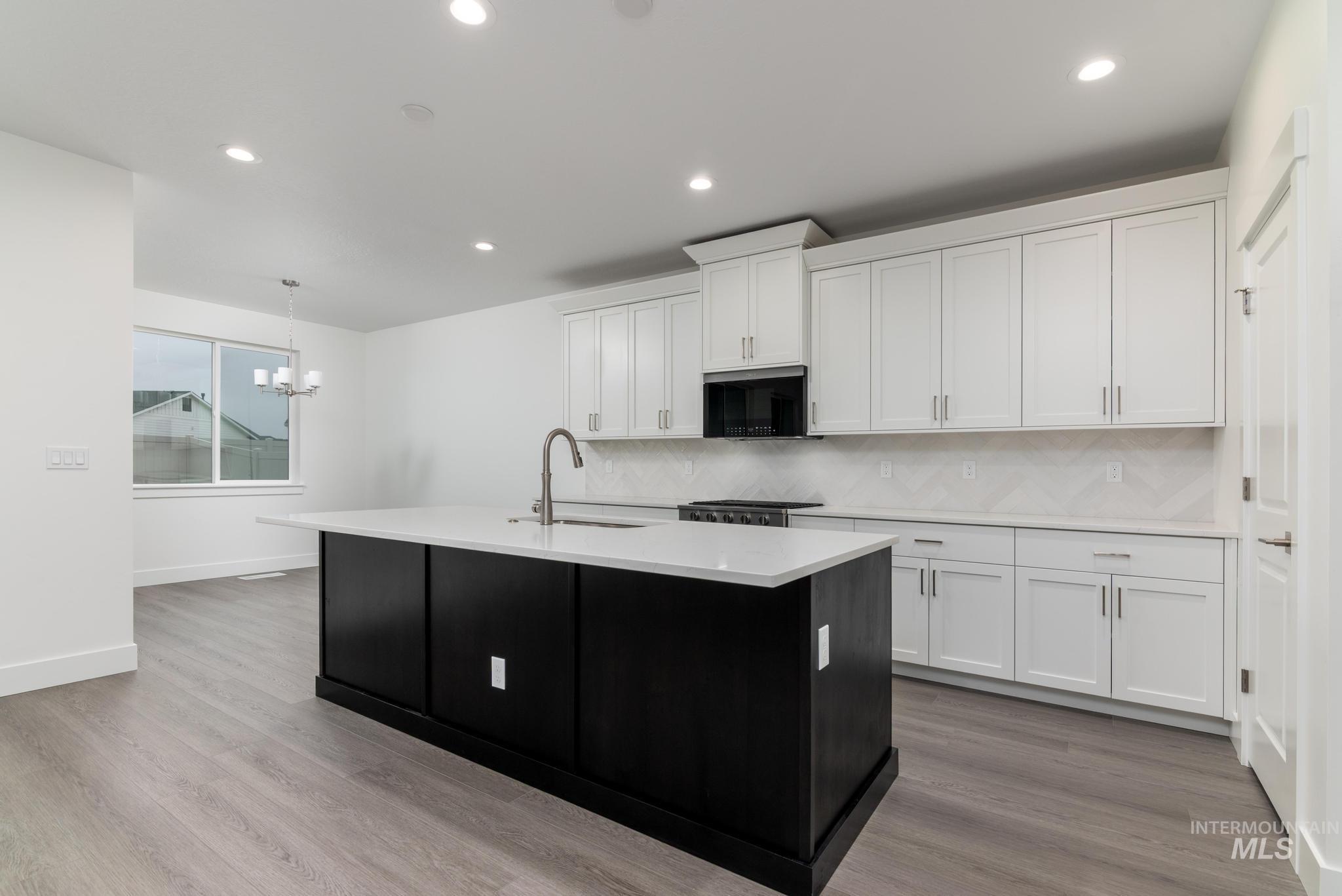 5923 W Snow Currant St, Meridian, Idaho 83646, 3 Bedrooms, 2 Bathrooms, Residential For Sale, Price $499,000,MLS 98973185