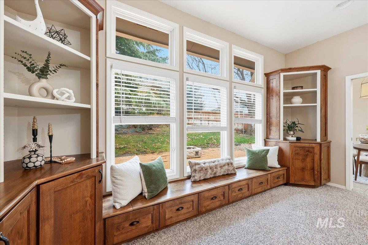 3358 E Boulder Heights Dr., Boise, Idaho 83712, 3 Bedrooms, 2 Bathrooms, Residential For Sale, Price $615,000,MLS 98973187