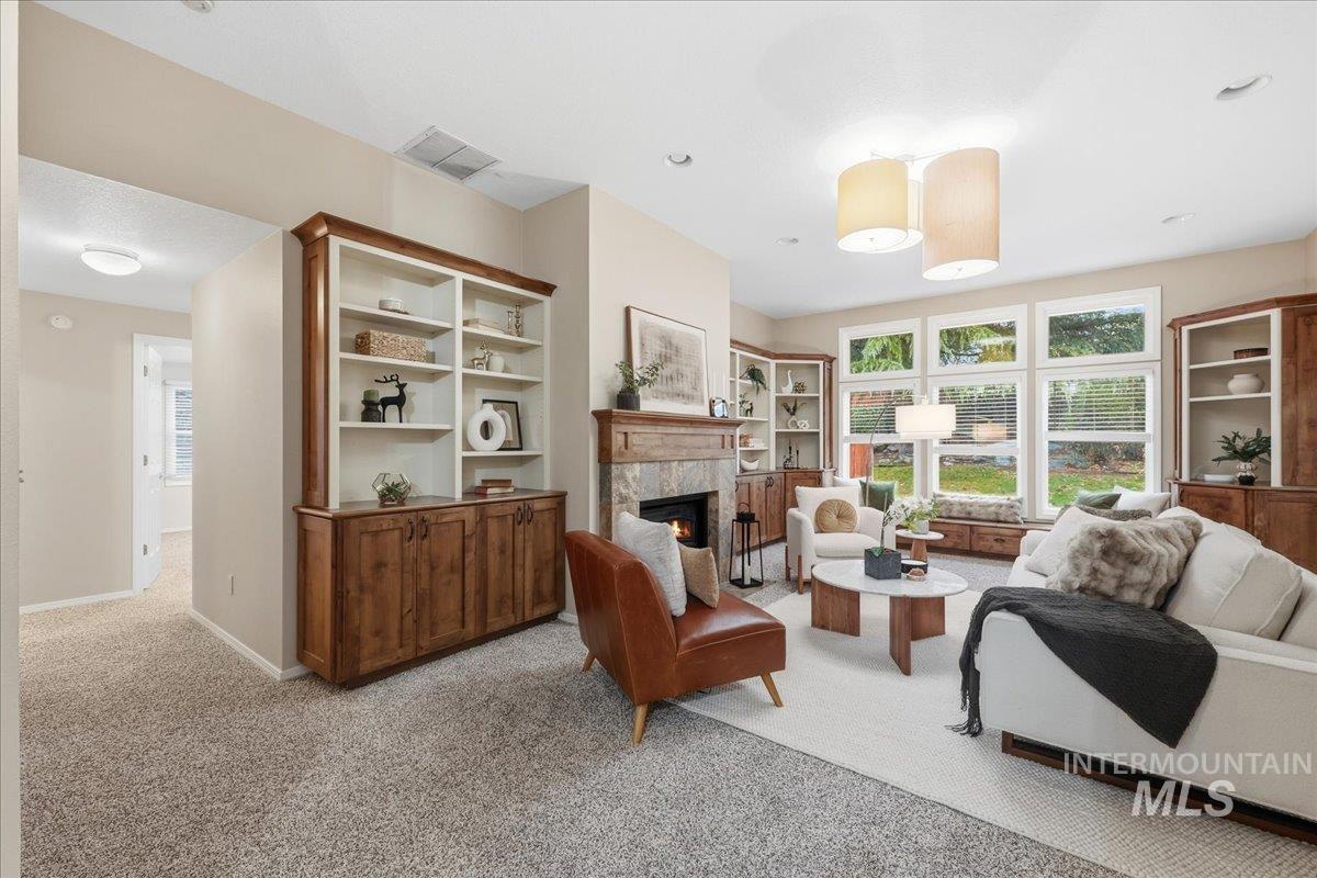 3358 E Boulder Heights Dr., Boise, Idaho 83712, 3 Bedrooms, 2 Bathrooms, Residential For Sale, Price $615,000,MLS 98973187