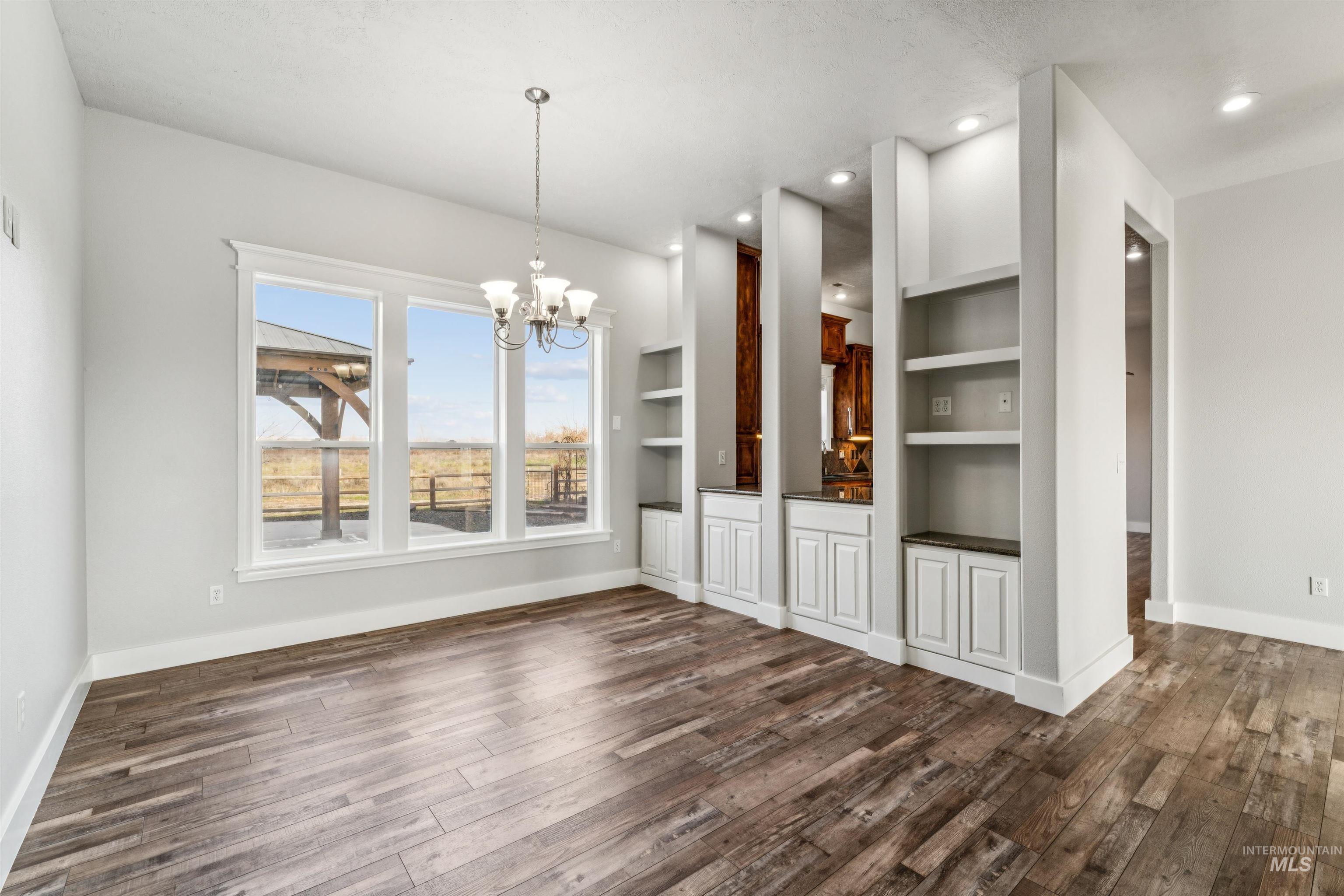 5740 W Hwy. 52, Emmett, Idaho 83617, 5 Bedrooms, 3.5 Bathrooms, Residential For Sale, Price $1,250,000,MLS 98973189