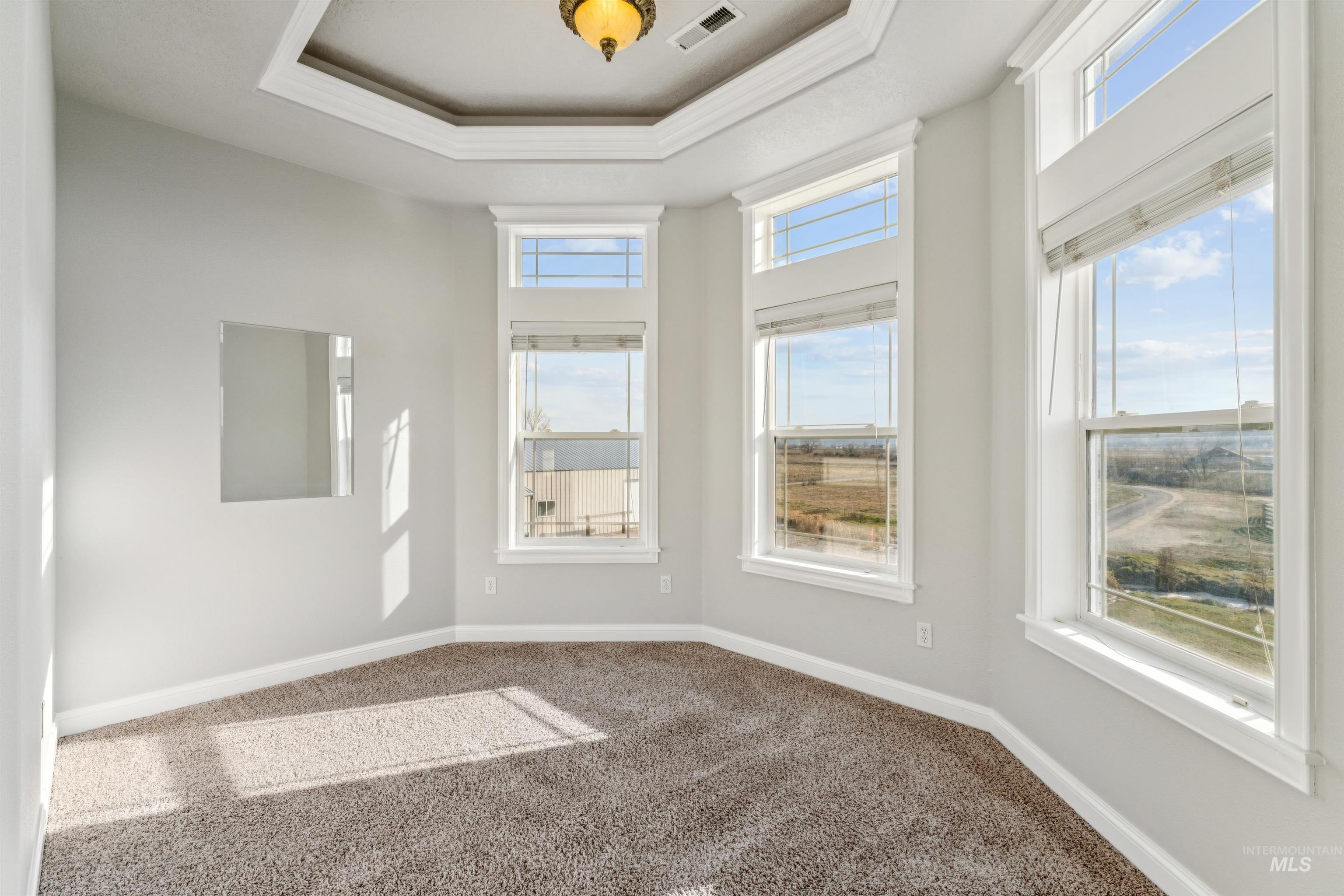 5740 W Hwy. 52, Emmett, Idaho 83617, 5 Bedrooms, 3.5 Bathrooms, Residential For Sale, Price $1,250,000,MLS 98973189