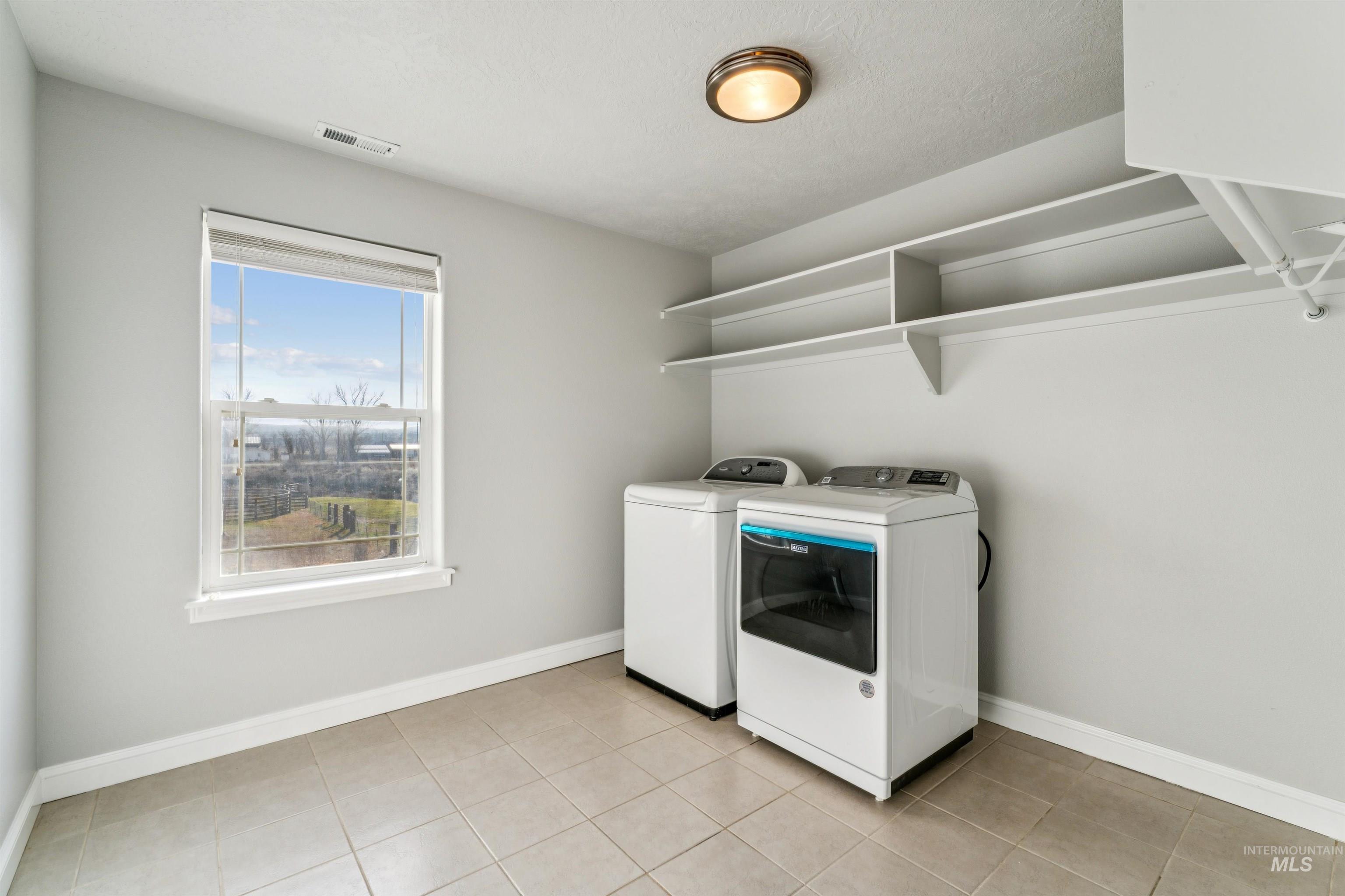 5740 W Hwy. 52, Emmett, Idaho 83617, 5 Bedrooms, 3.5 Bathrooms, Residential For Sale, Price $1,250,000,MLS 98973189